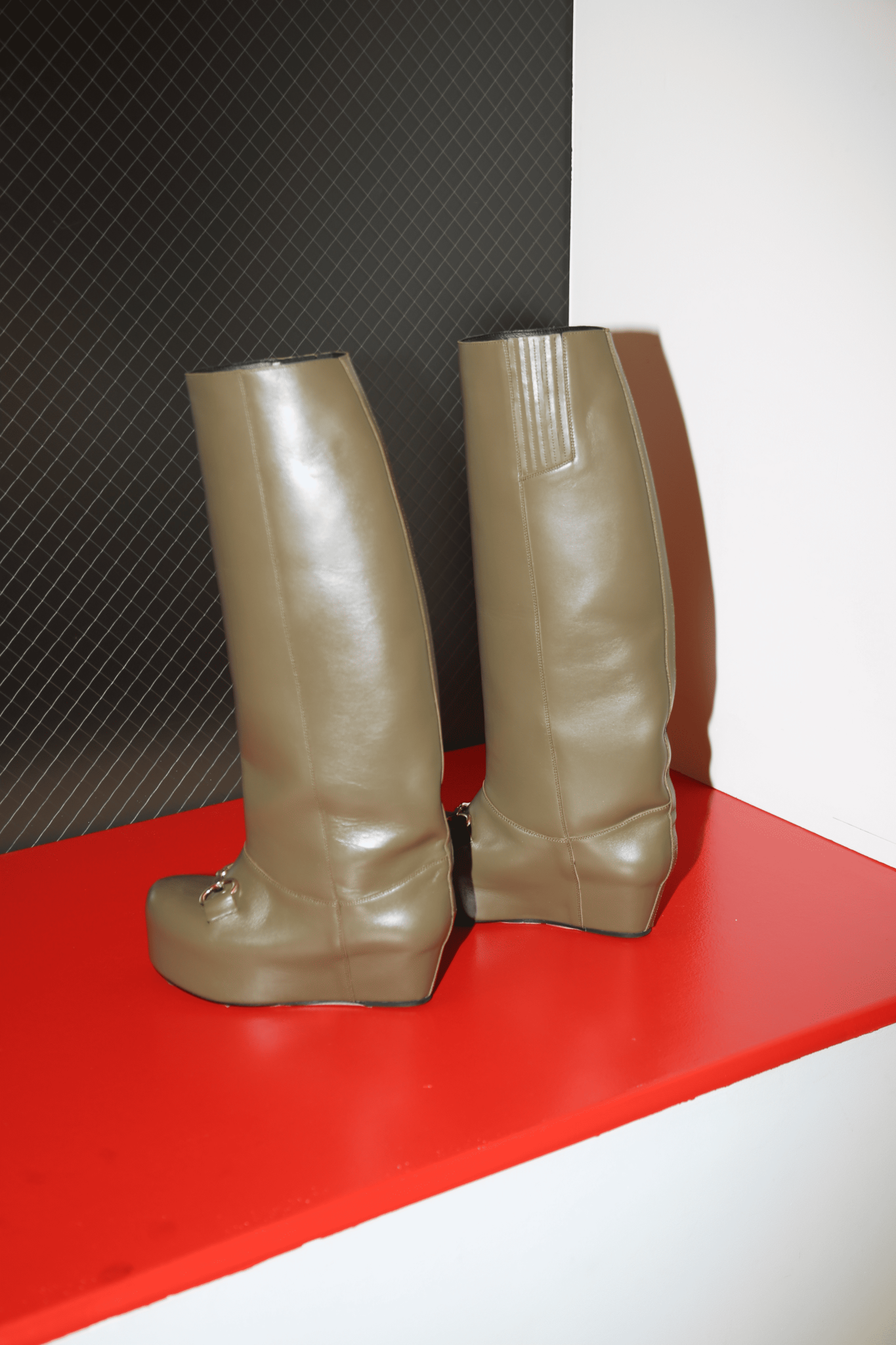 LAURA ANDRASCHKO / RIDING BOOTS HIGH WITH BUCKLE OLIVE