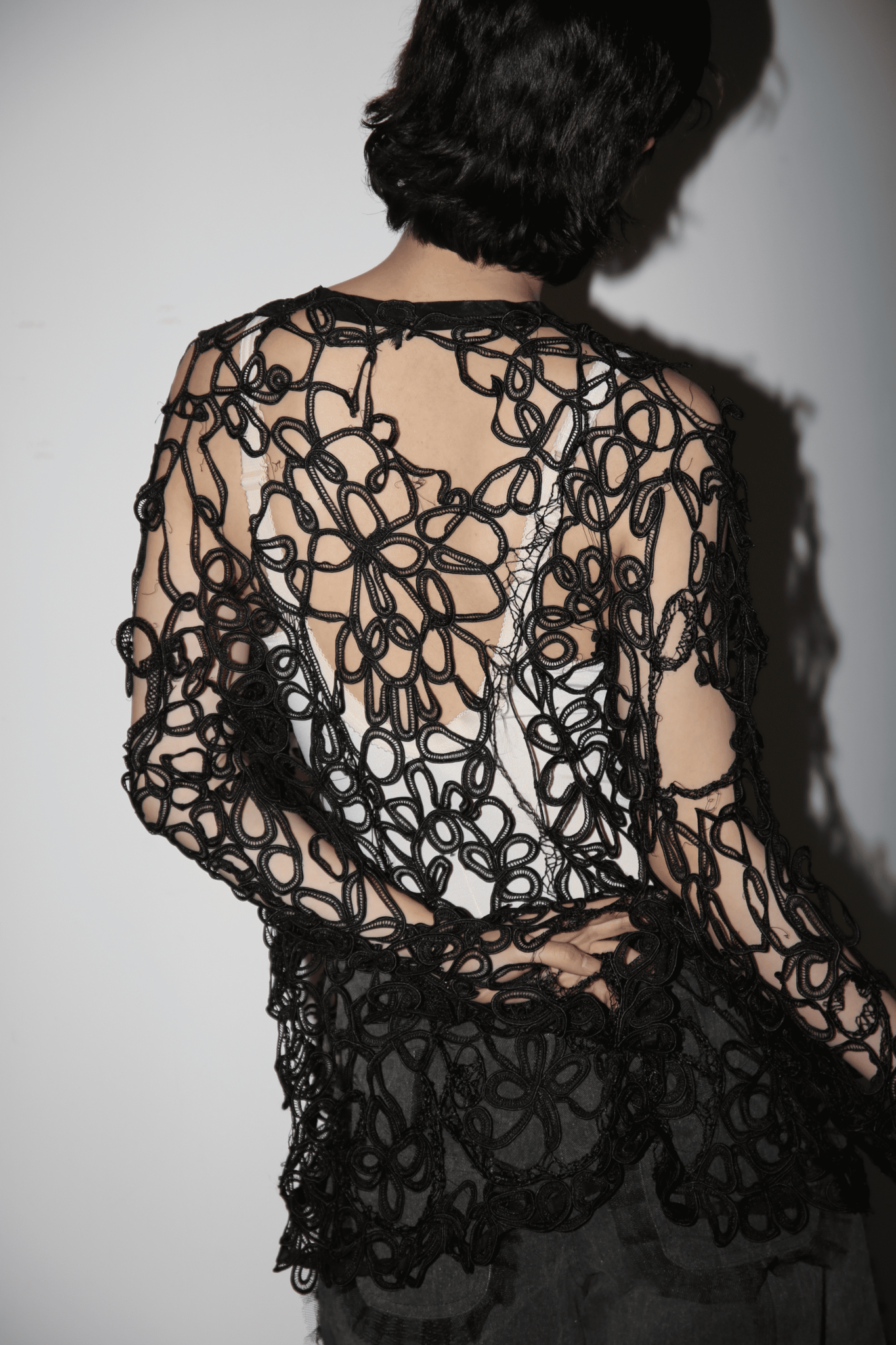 1870 ANTIQUES / BROKEN LACE CARDIGAN