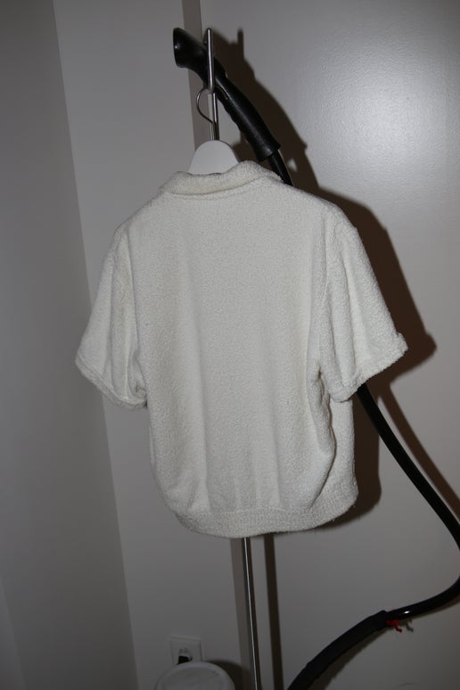 1960 VINTAGE / TERRY CLOTH BEACH SHIRT IN WHITE