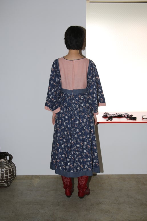 1970 VINTAGE / COTTON BOHO DRESS WITH SMOCKING