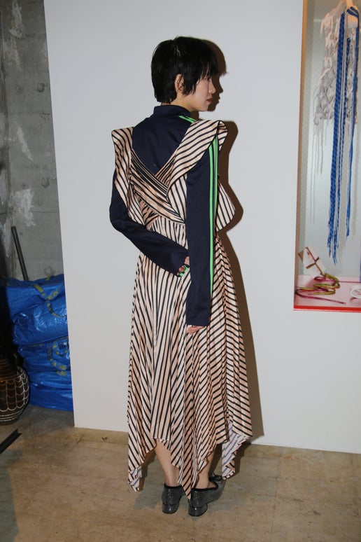 SELF PORTRAIT / STRIPE SATIN PLEATED DRESS