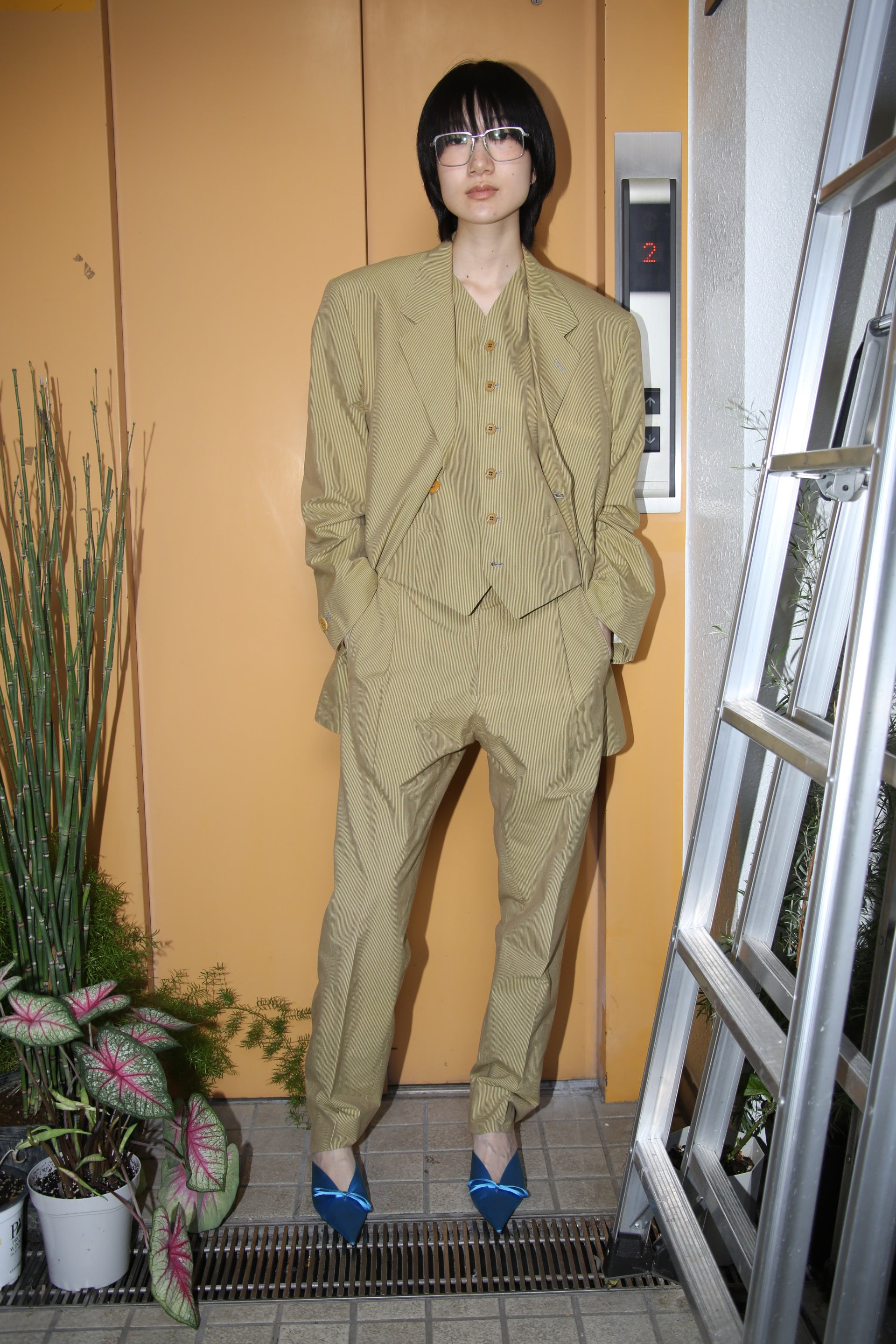 1990 ROMEO GIGLI / 3PIECE TAILORED SUIT WITH PIN STRIPE