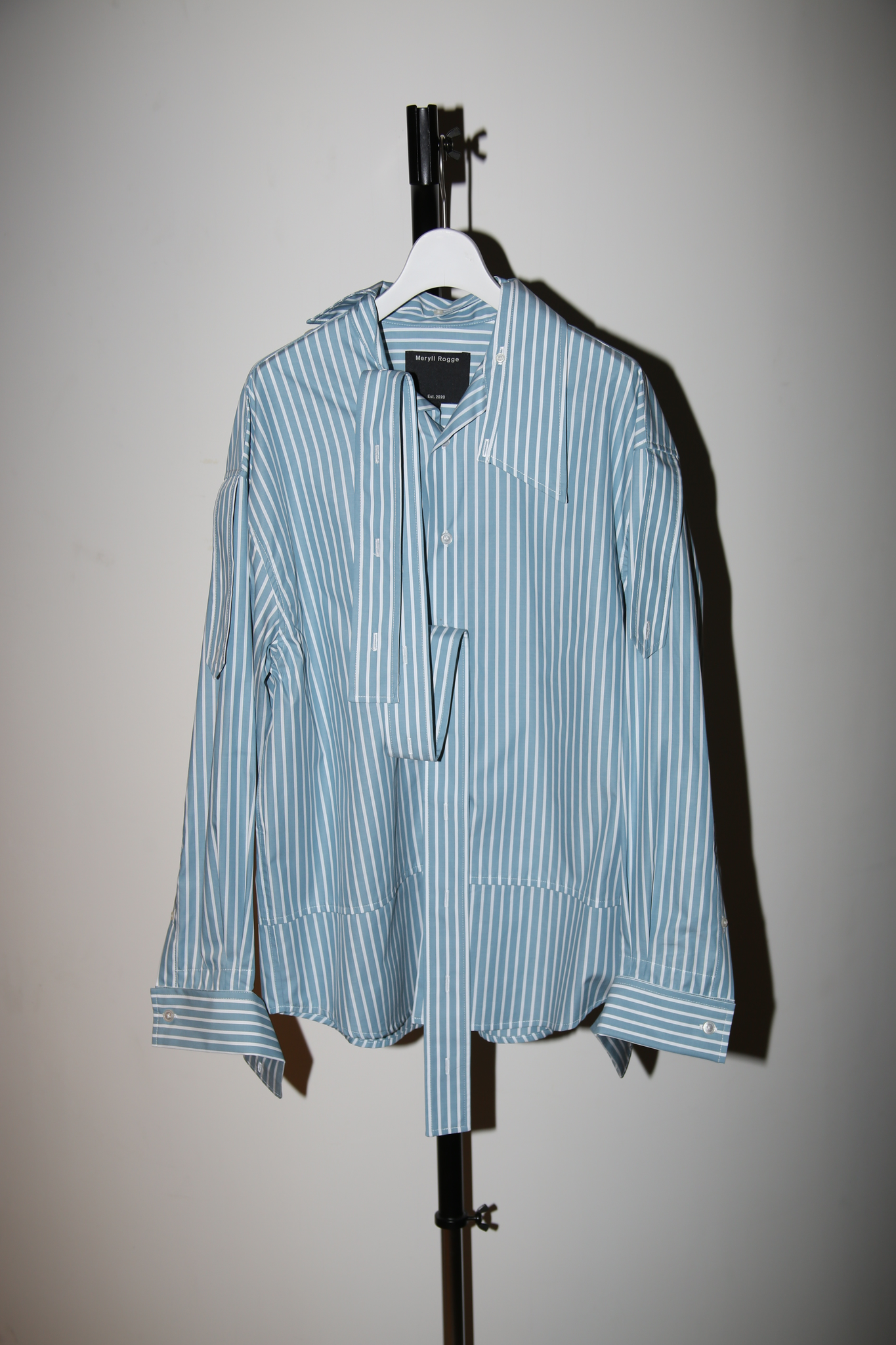 MERYLL ROGGE / DECONSTRACTED SHIRT IN GREEN STRIPE