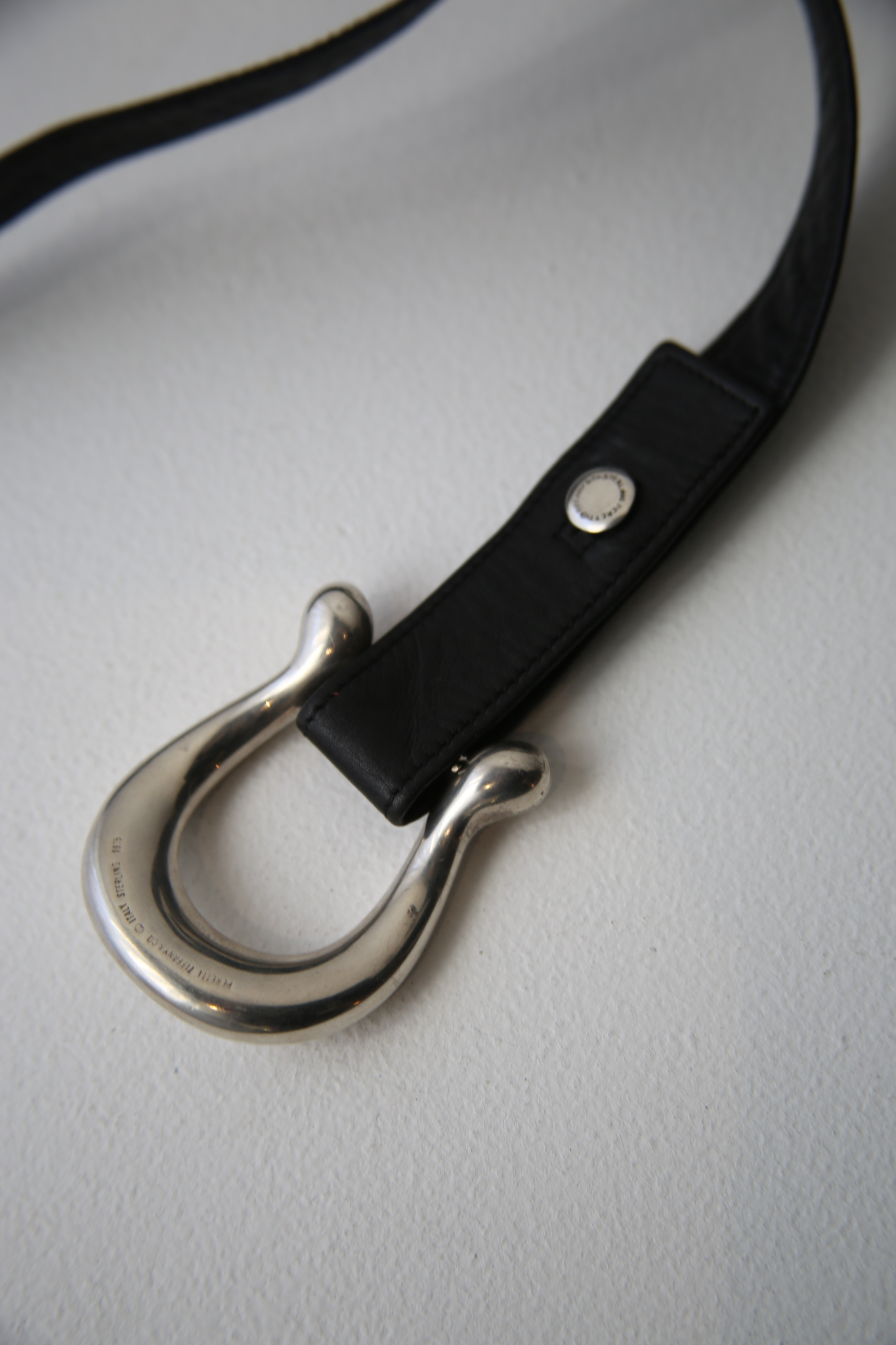 1976 ELSA PERETTI FOR TIFFANY / HORSE BIT BUCKLE LEATHER BELT IN BLACK