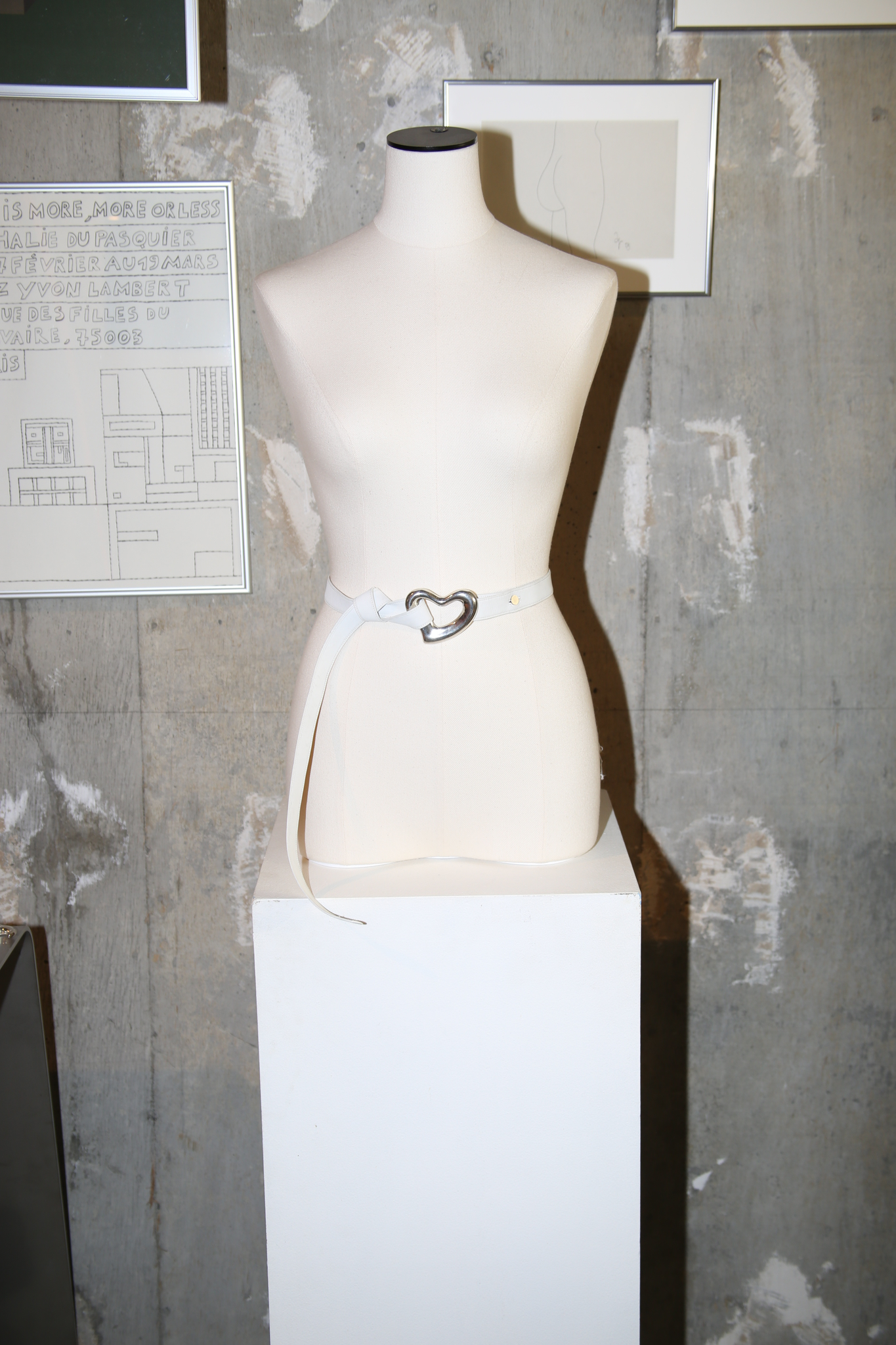 1975 ELSA PERETTI FOR TIFFANY / OPEN HART BUCKLE LEATHER BELT IN RED<SMALL & LARGE>