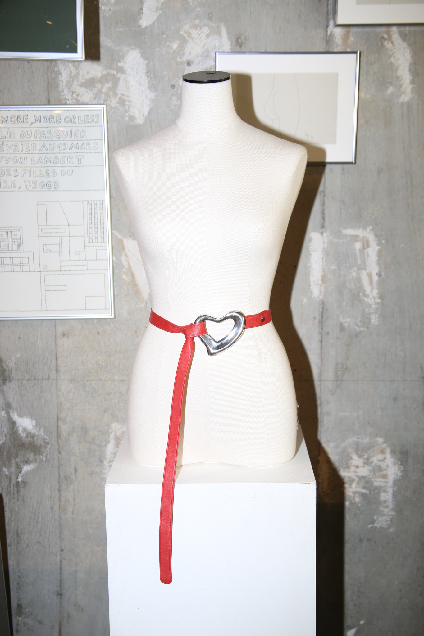 1975 ELSA PERETTI FOR TIFFANY / OPEN HART BUCKLE LEATHER BELT IN RED<SMALL & LARGE>