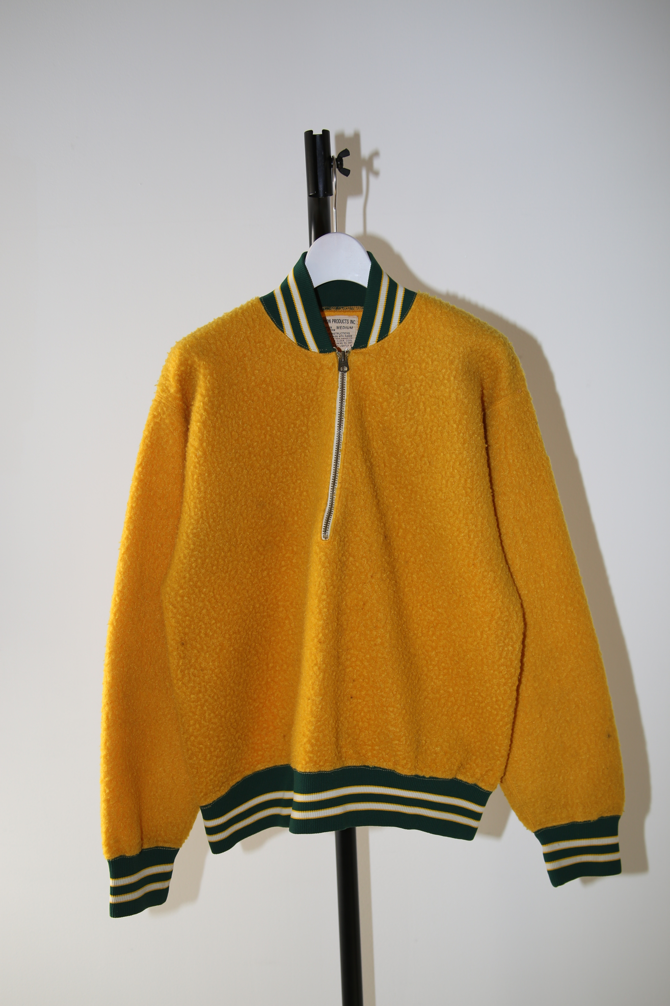 1960 CHAMPION PRODUCTS /. FLEECE PULLOVER SHIRT IN MUSTERED