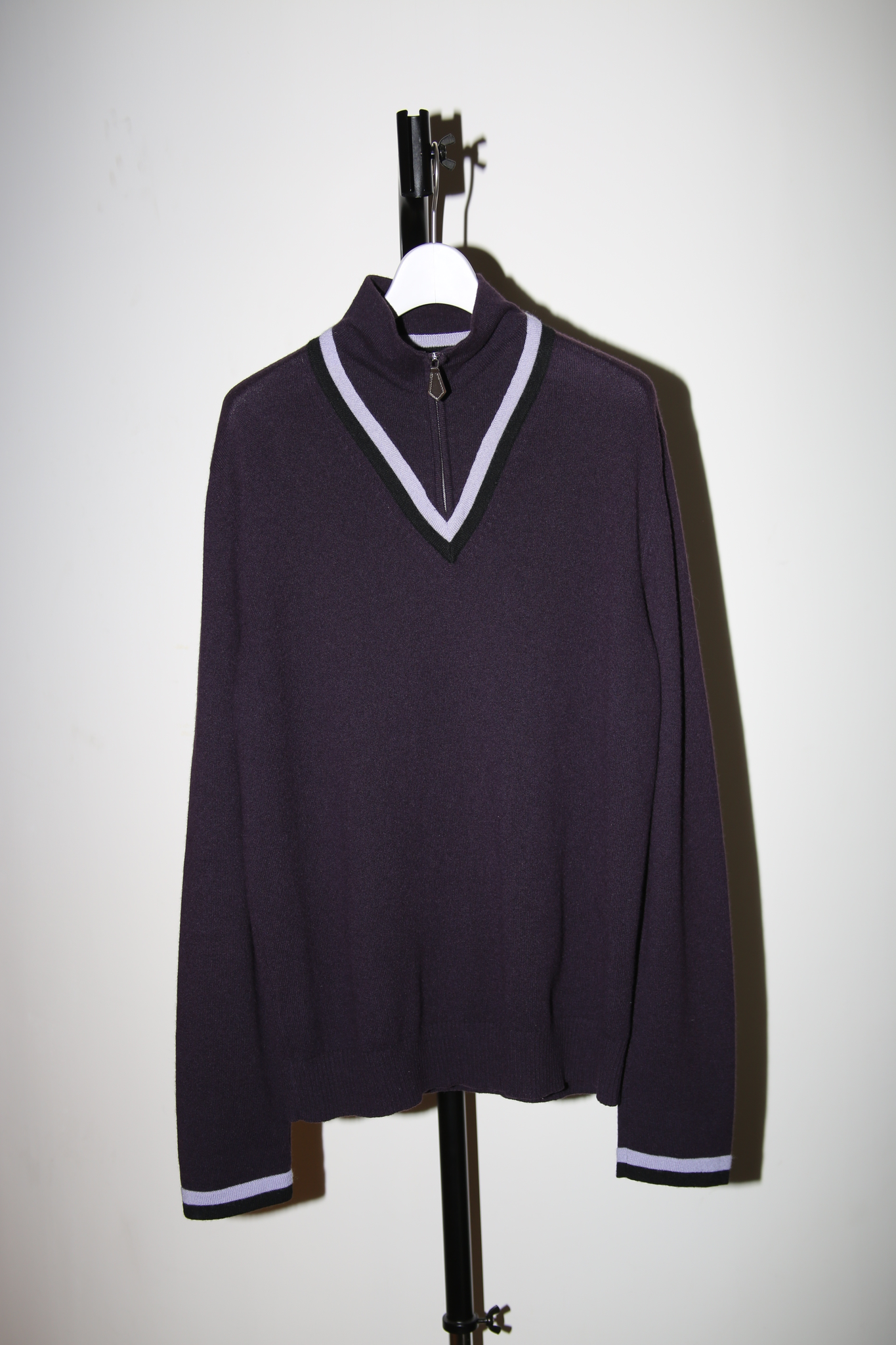 2000 HERMES / CASHMERE DRIVERS SWEATER IN DEEP PURPLE