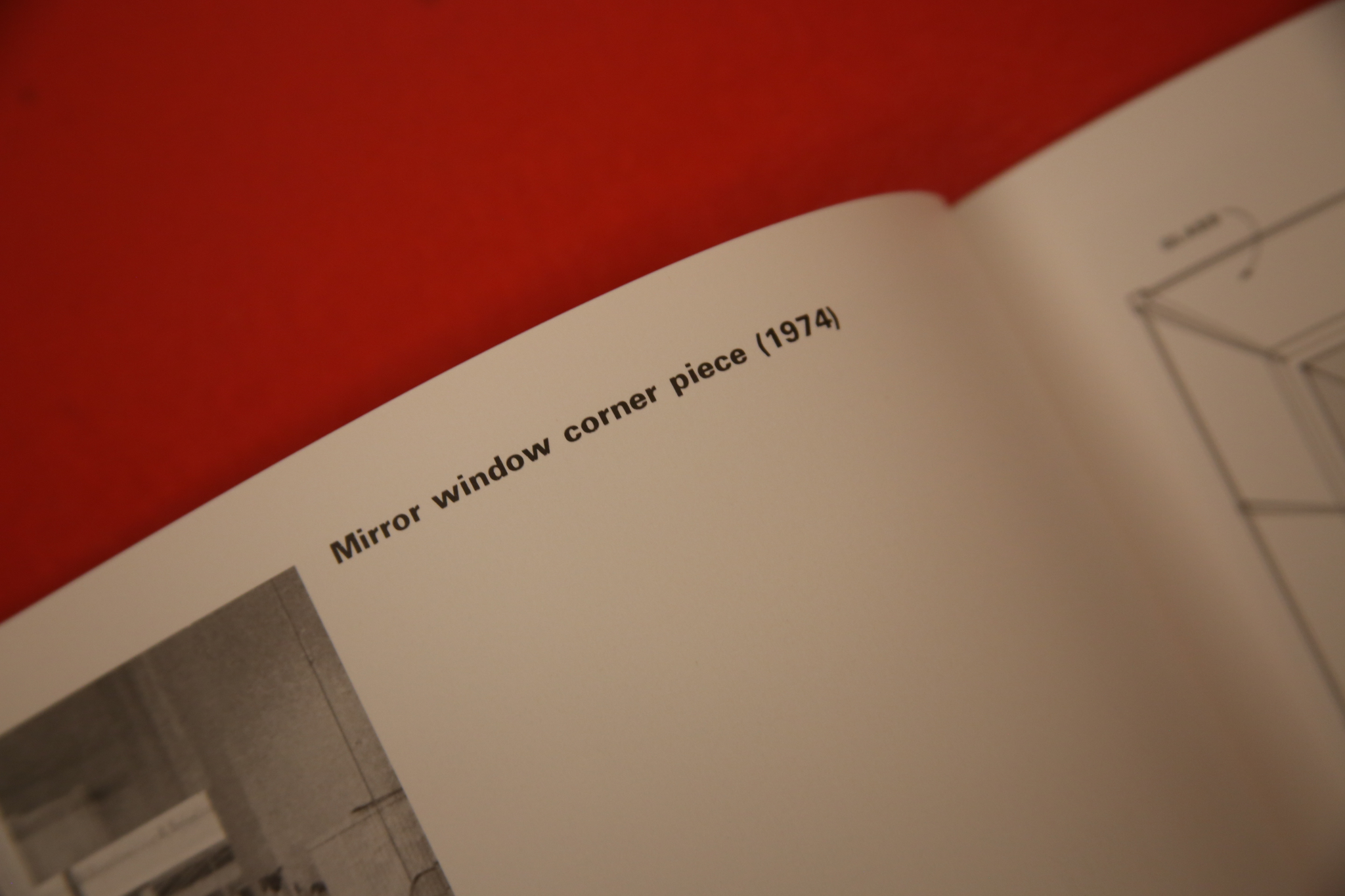 Dan Graham / VIDEO ARCHITECTURE TELEVISION : WRITINGS ON VIDEO AND VIDEO WORKS 1970 - 1978 [REPRINTED EDITION]