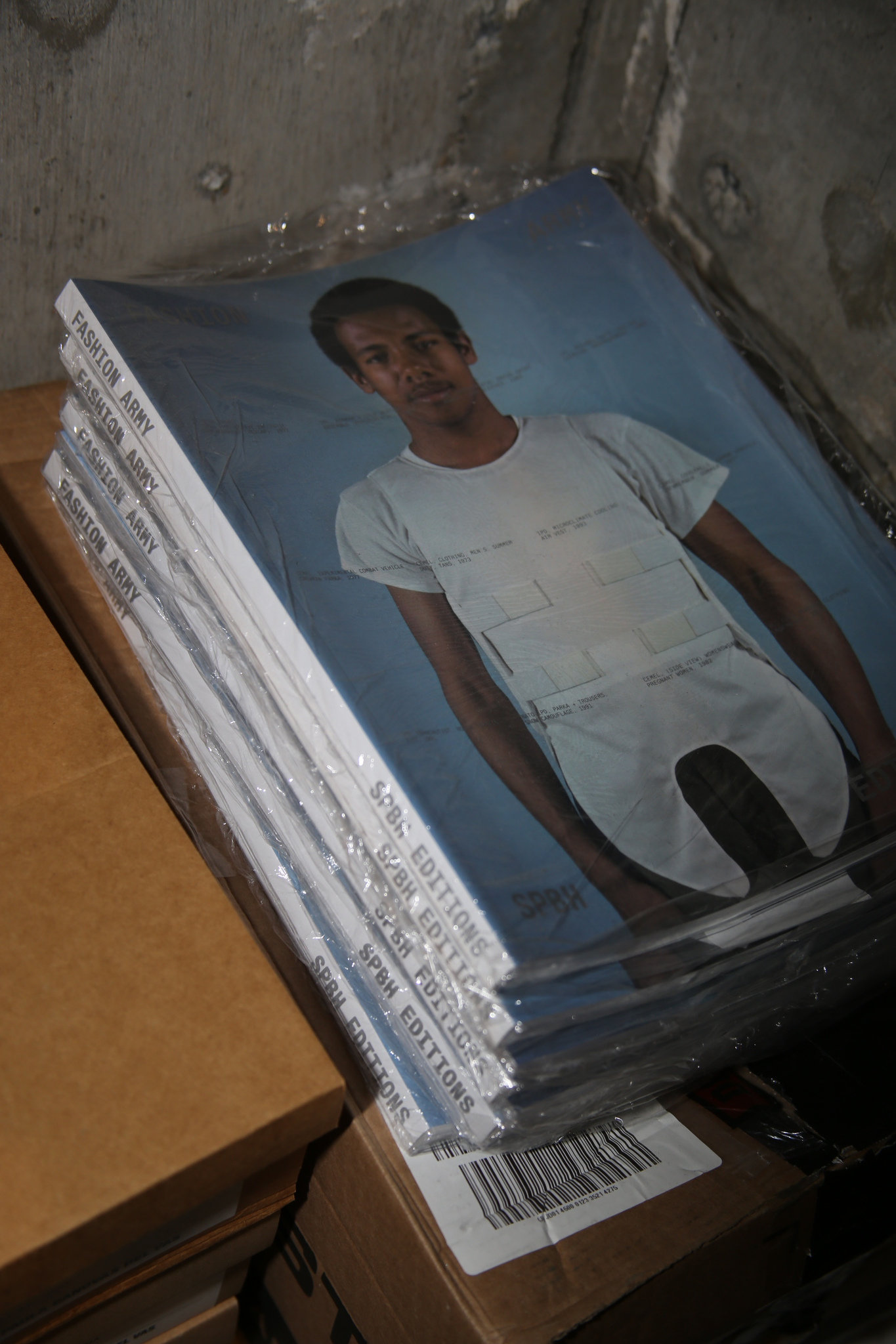 Matthieu Nicol / FASHION ARMY