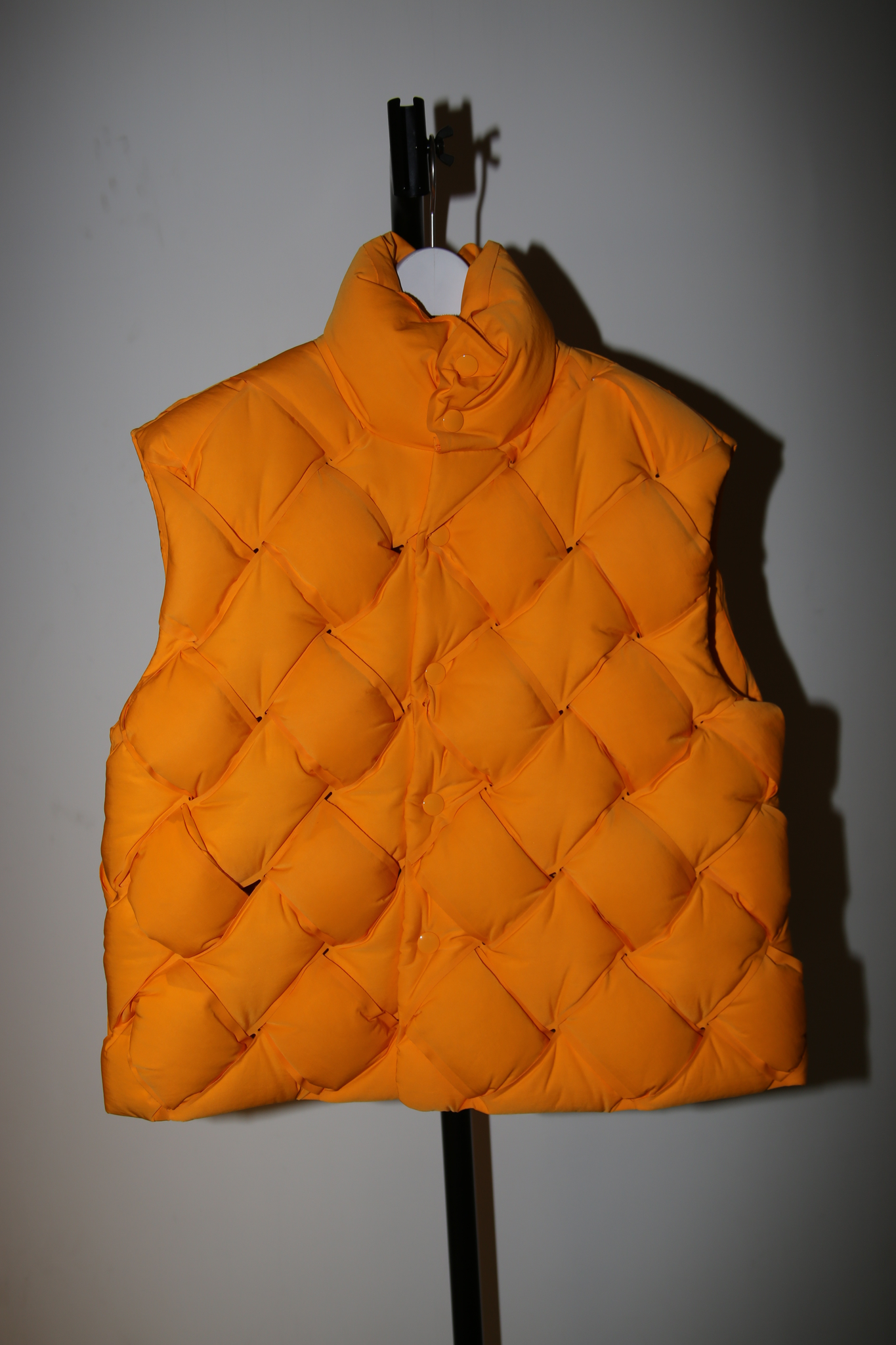 2021 BOTTEGA VENETA / INTRECCIATO DOWN VEST IN ORANGE : DEADSTOCK