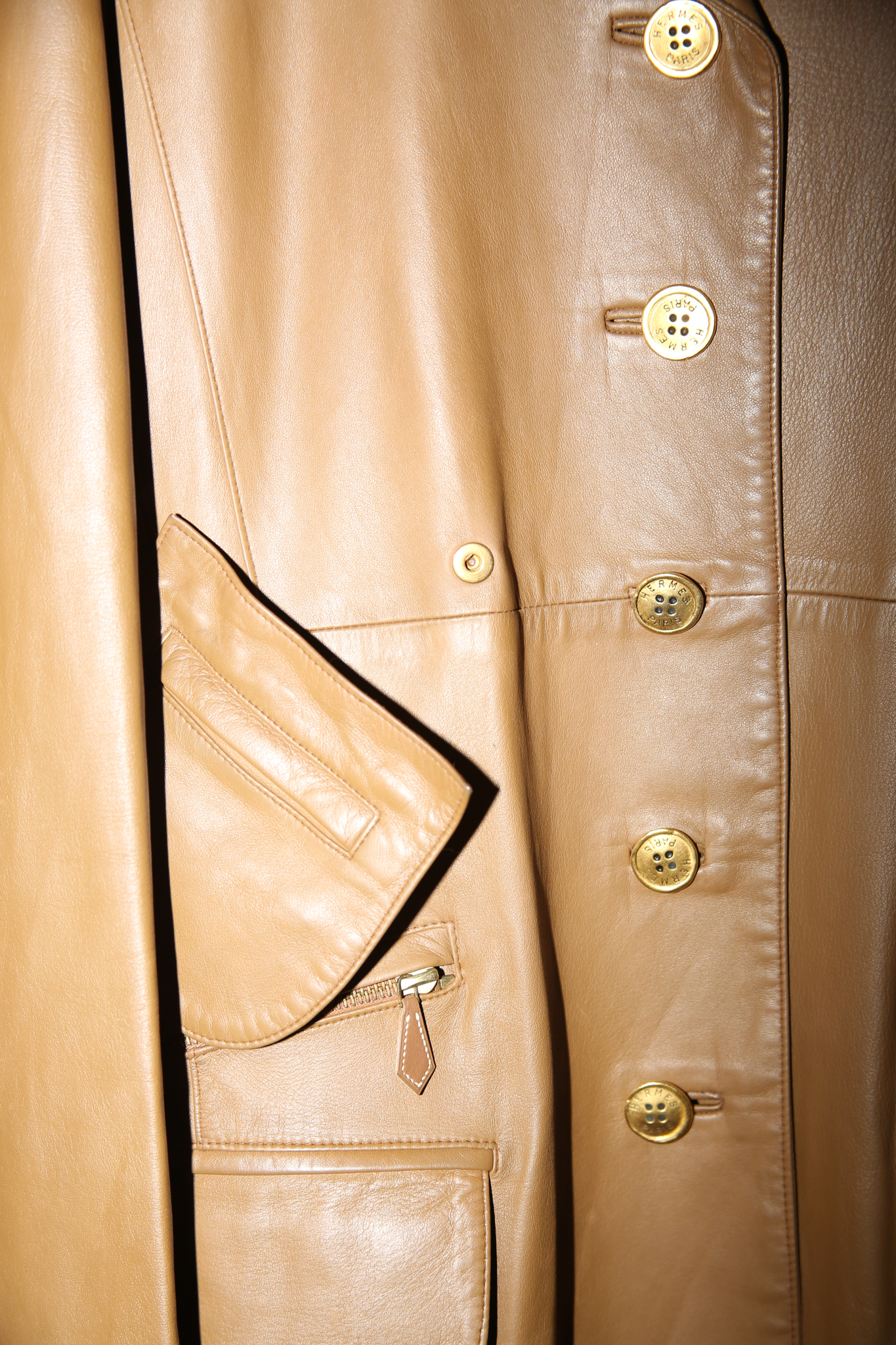 1980 HERMES / LEATHER TAILORED SUITS WITH DETACHABLE POCKET