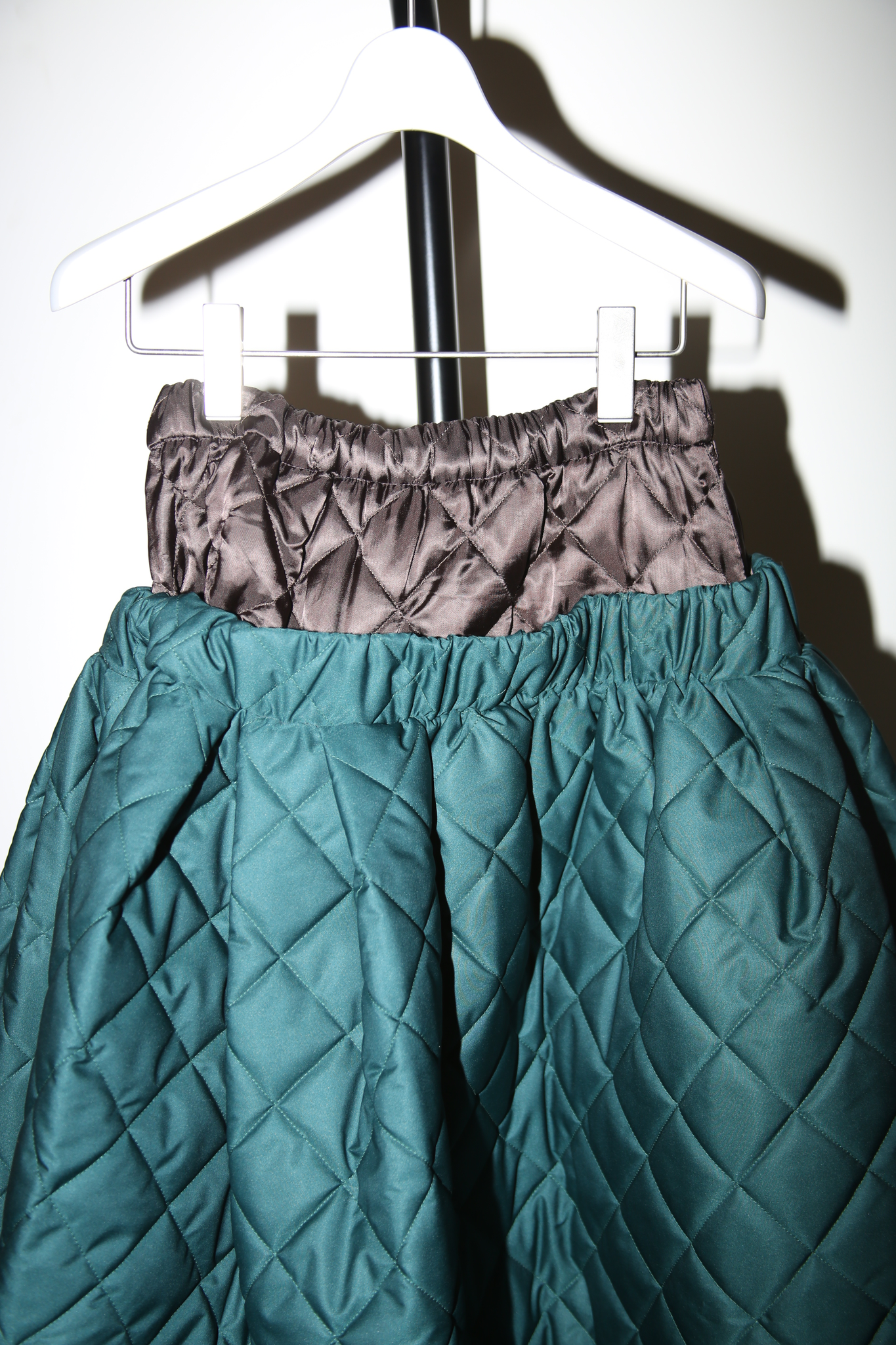 MERYLL ROGGE / GIANT PADDED SKIRT IN GREEN AND BROWN