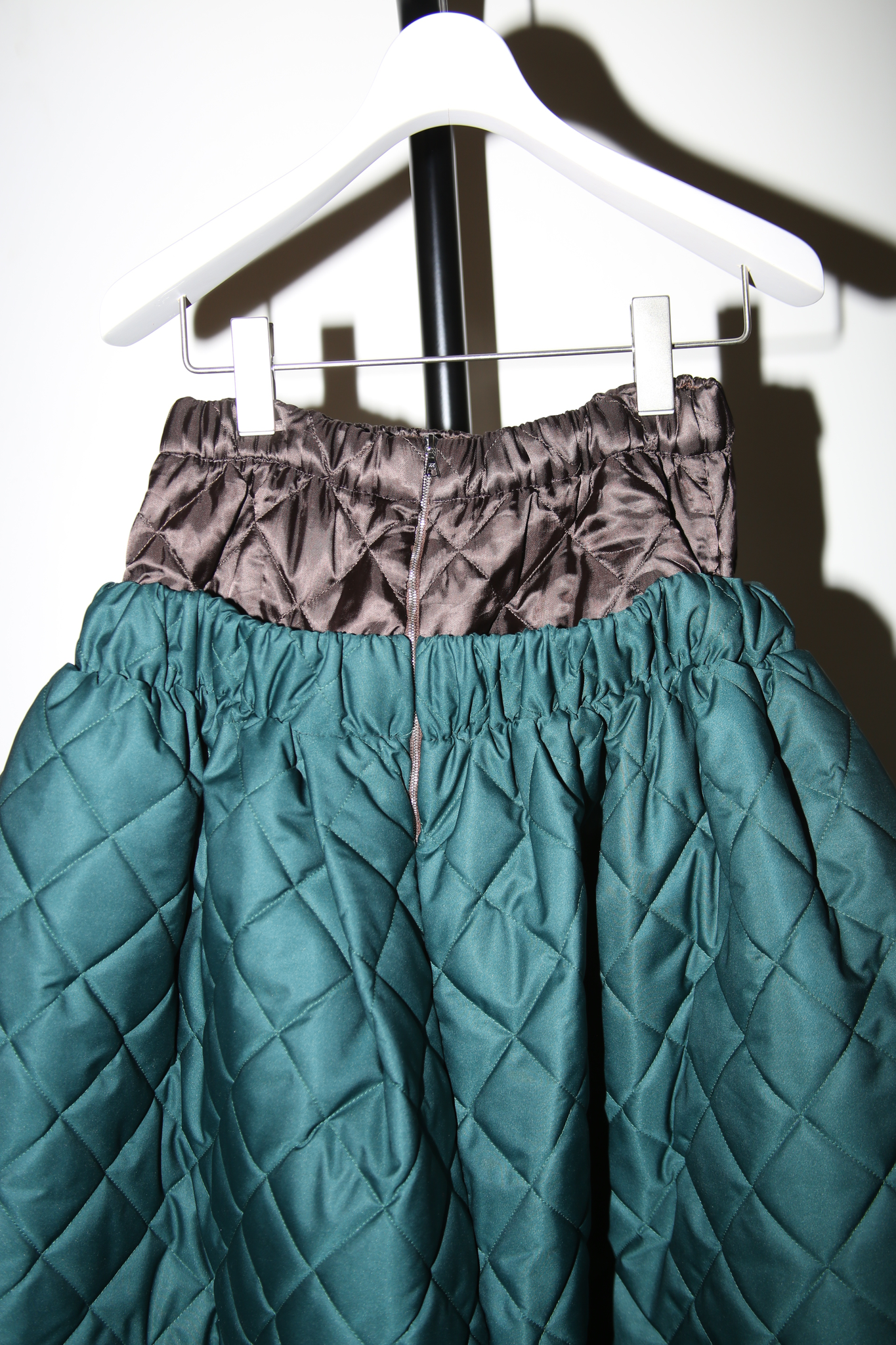 MERYLL ROGGE / GIANT PADDED SKIRT IN GREEN AND BROWN