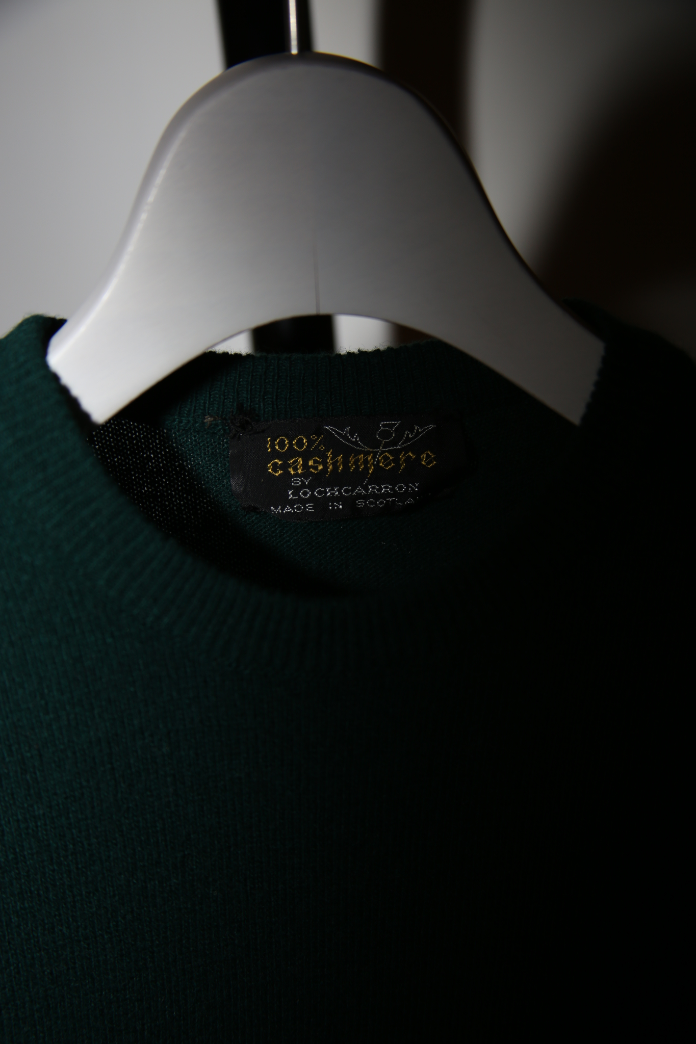 1960 VINTAGE / SCOTLAND CASHMERE KNIT T-SHIRT IN DEEP GREEN