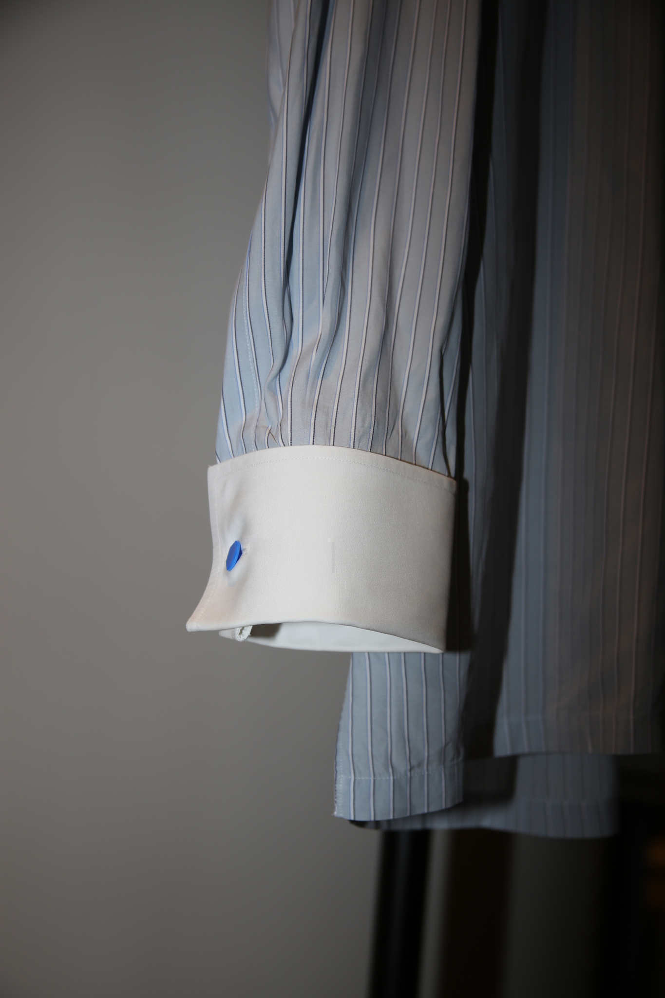 1990 CHARVET / COTTON CLERIC DRESS SHIRT IN GREY STRIPE