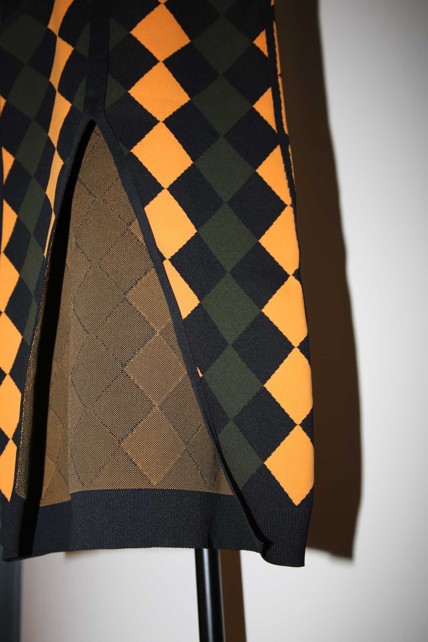 2014 CELINE / ARGYLE SUMMER KNIT TOP WITH BACK SLIT