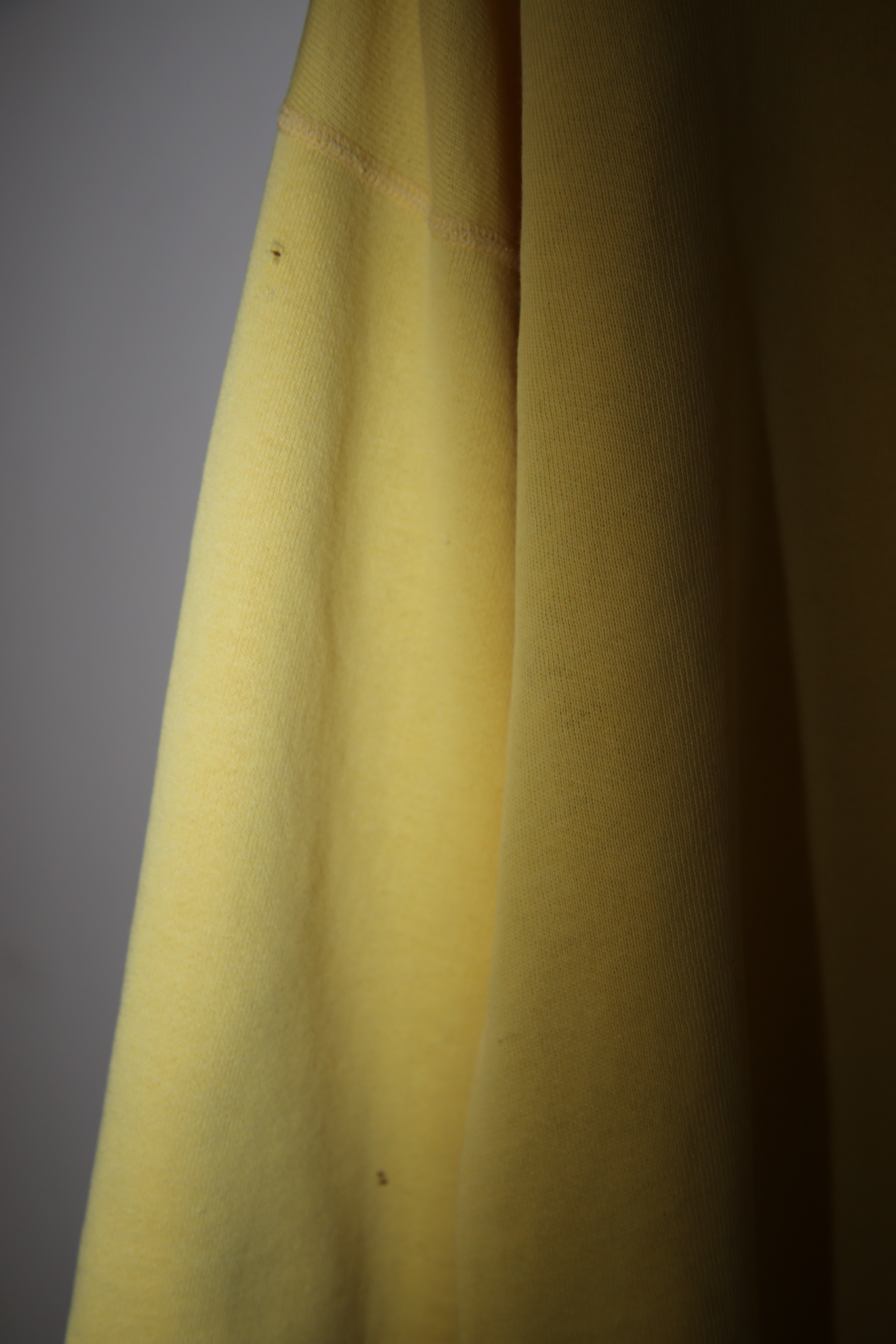 1960 VINTAGE / HALF ZIP SWEAT POLO IN LEMON - SIZE XL