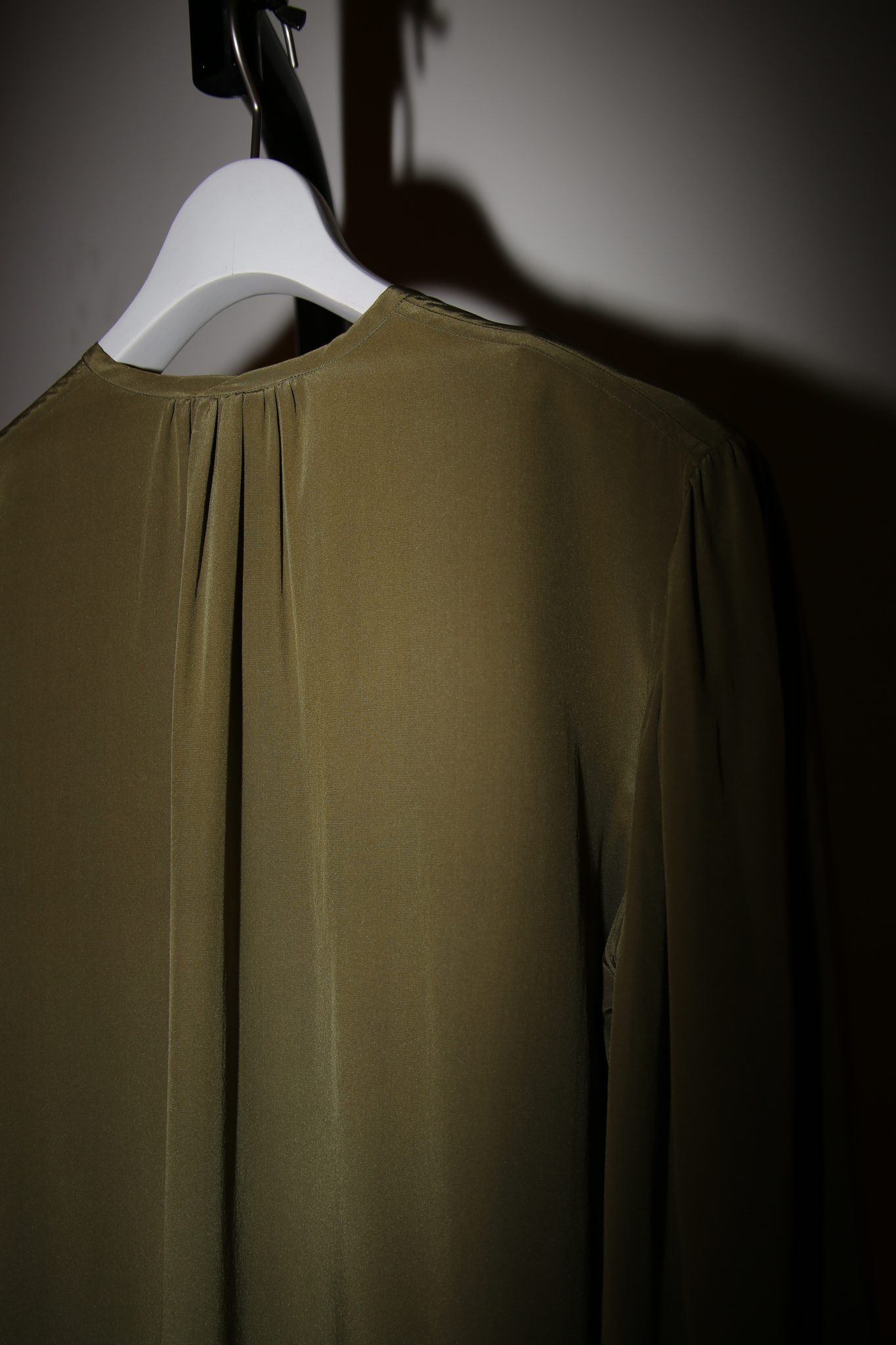 1970 YVESSAINTLAURENT / SILK SKIPPER BLOUSE WITH BALLOON SLEEVE