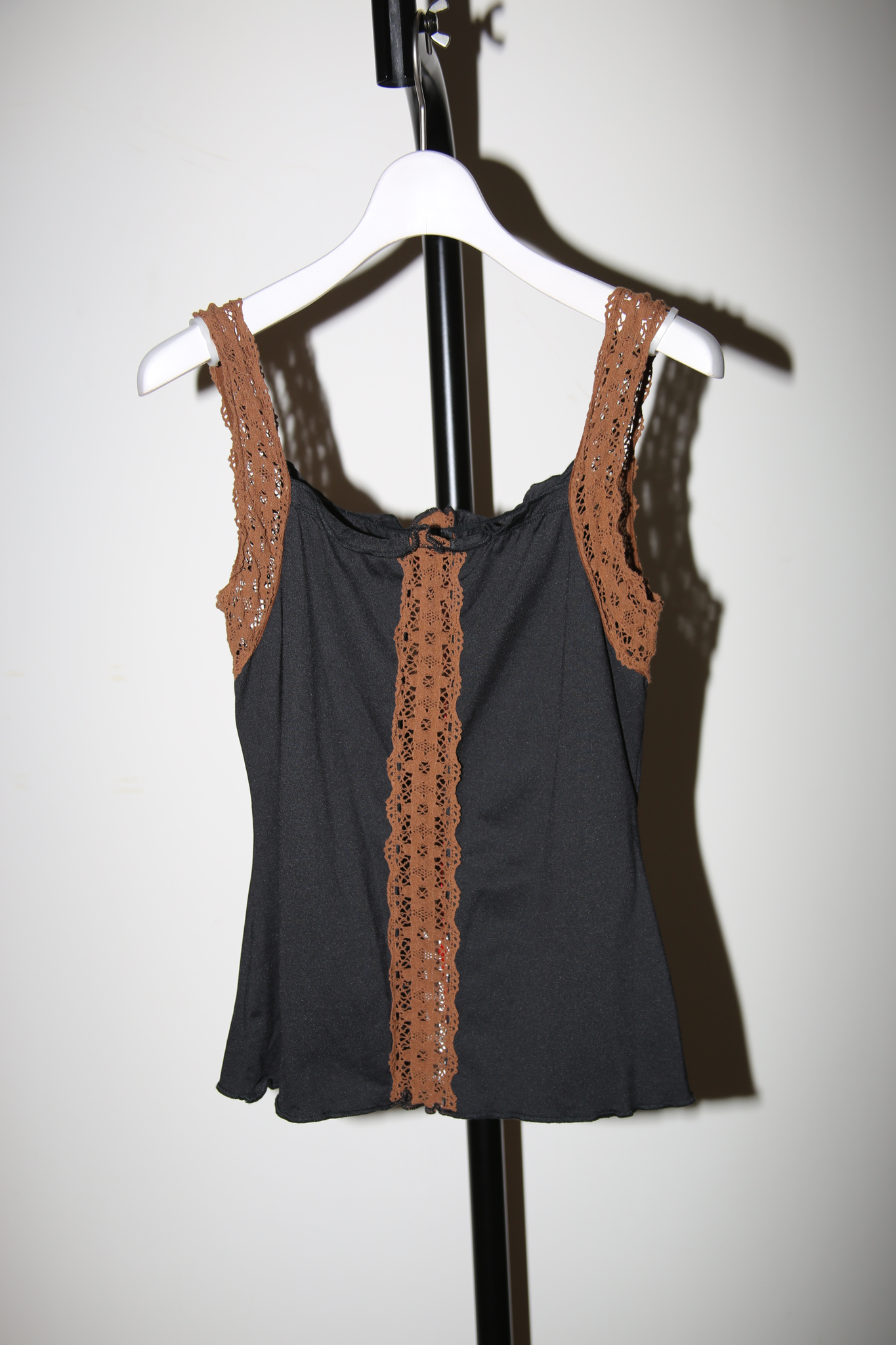 2000JEAN PAUL GAULTIER / JERSEY CAMISOLE WITH CROCHET LACE