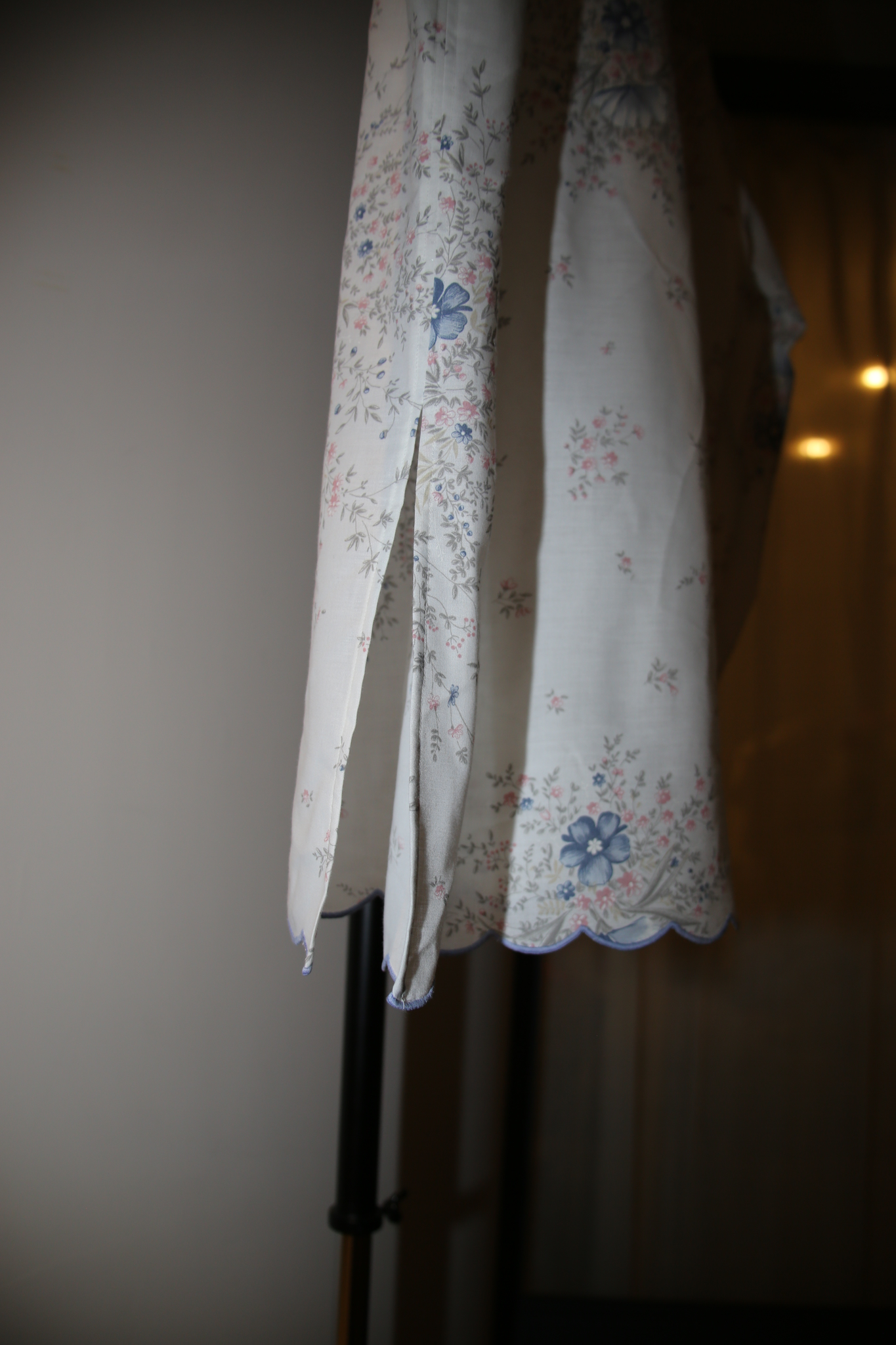 JULIE KEGELS / CARLA - RECYCLE TABLE CLOTH SHIRT