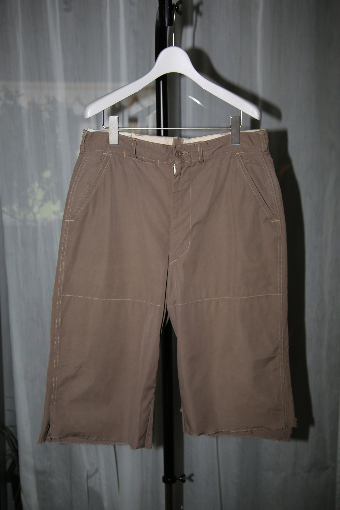 1960 VINTAGE / CROPPED HUNTING SHORTS CUT OFF