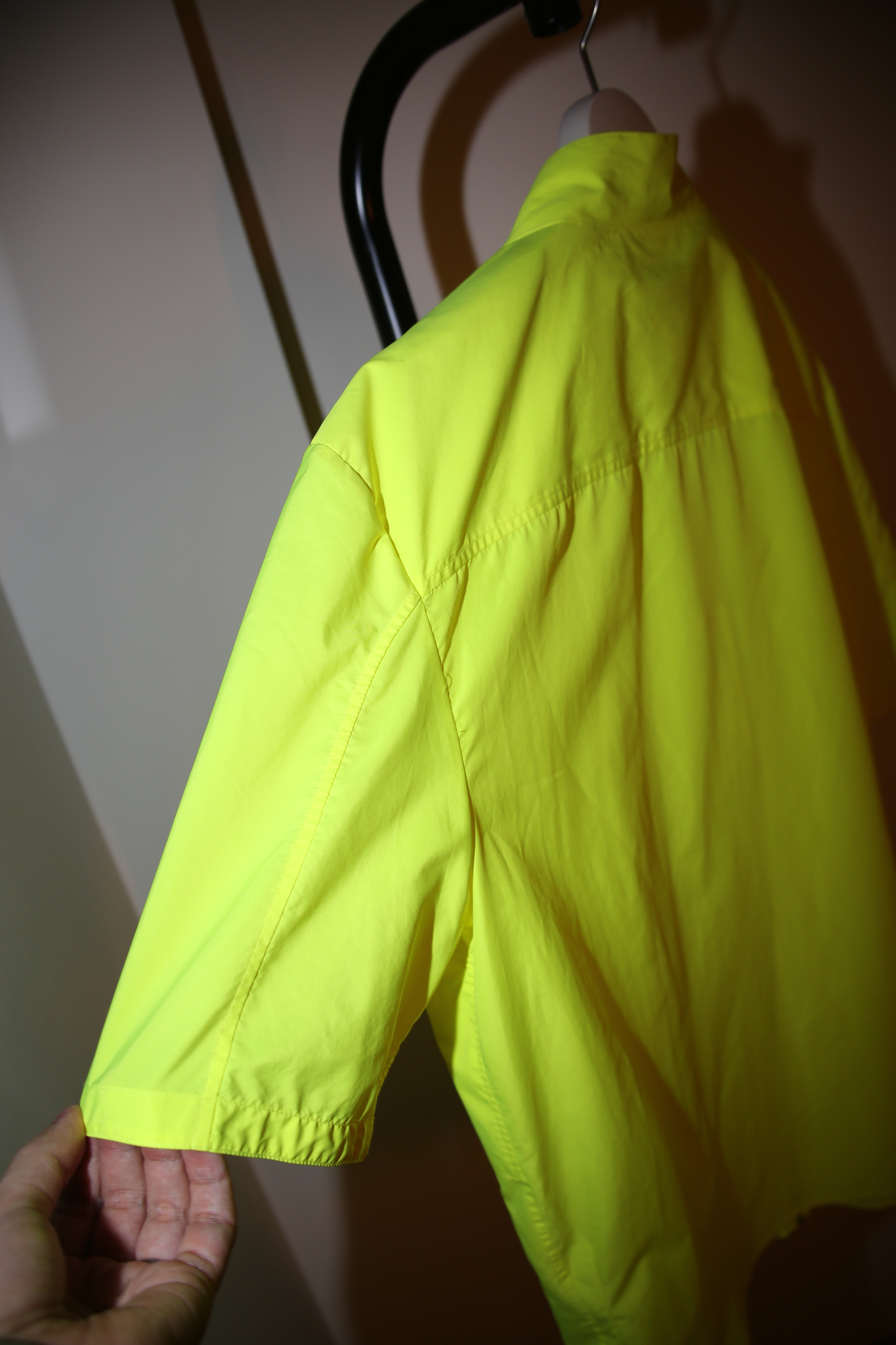 2020 HERMES / SHORT SLEEVE POLYESTER SHIRT IN NEON YELLOW