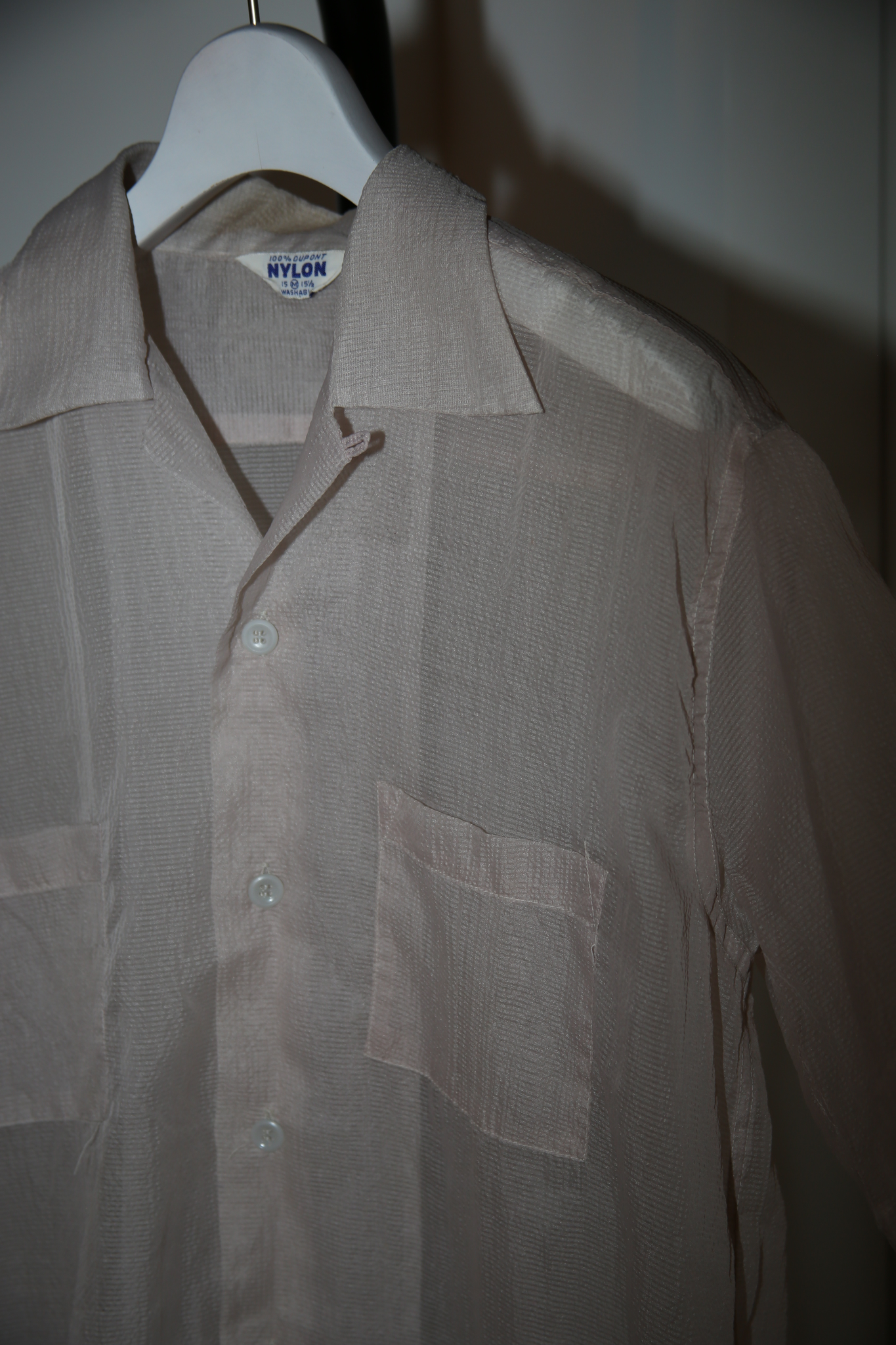 1950 VINTAGE / NYLON TRANSPARENCY OPEN COLLAR SHIRT IN DUSTY PINK