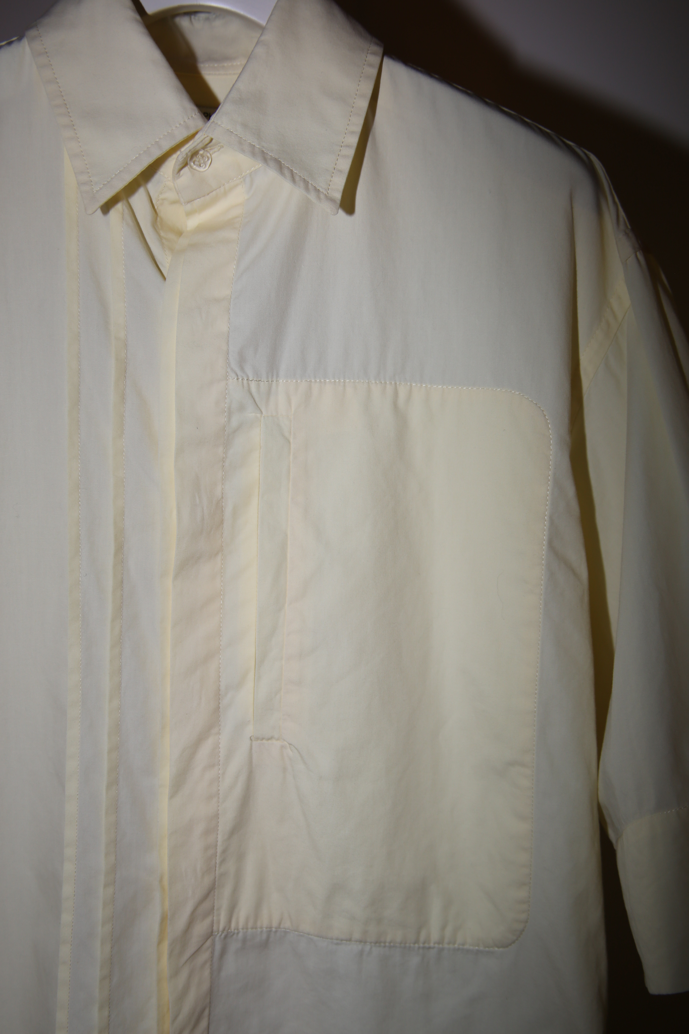 1990 Christophe Lemaire / SHORT SLEEVE COTTON SHIRT IN CREAM