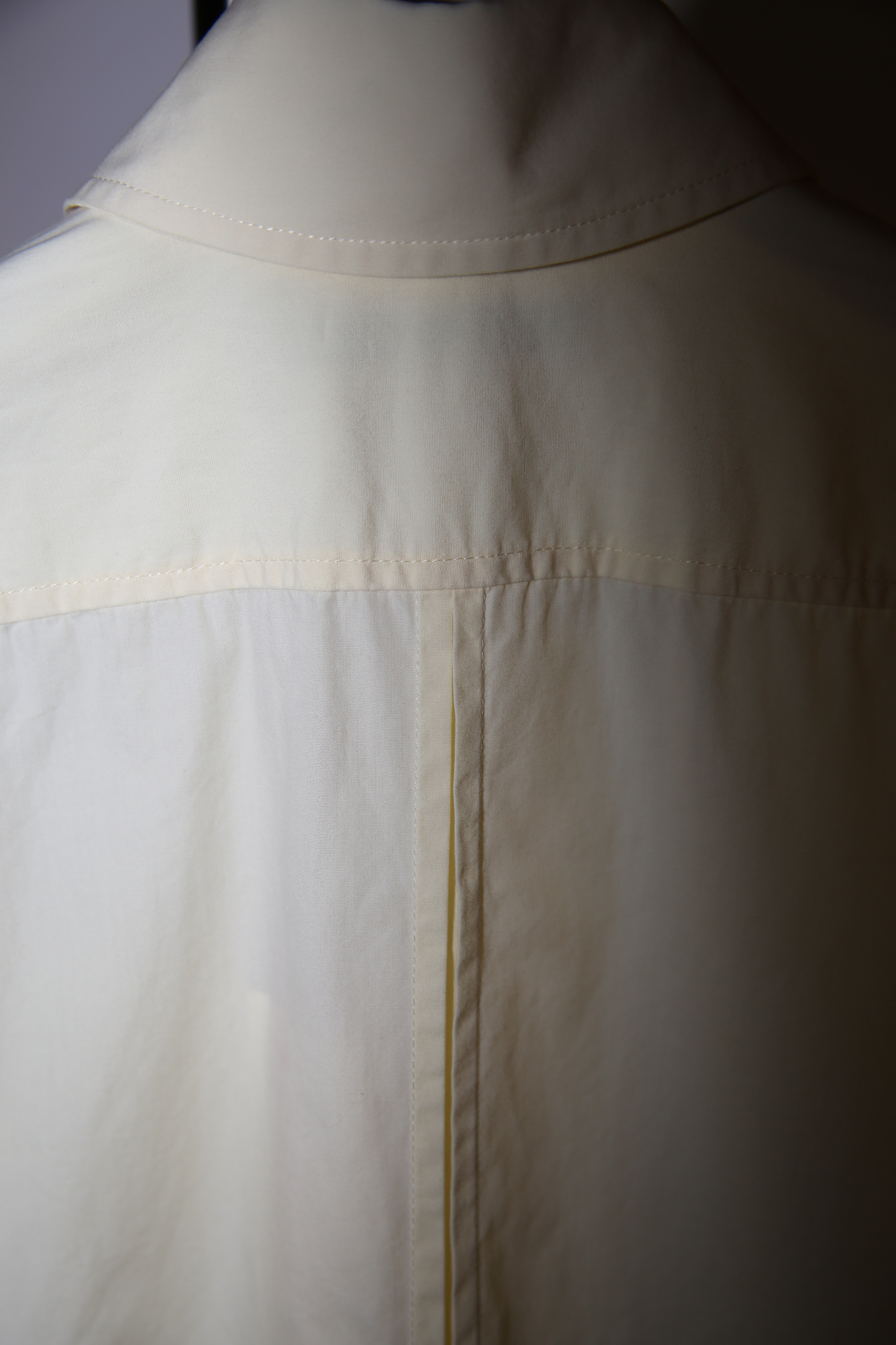 1990 Christophe Lemaire / SHORT SLEEVE COTTON SHIRT IN CREAM
