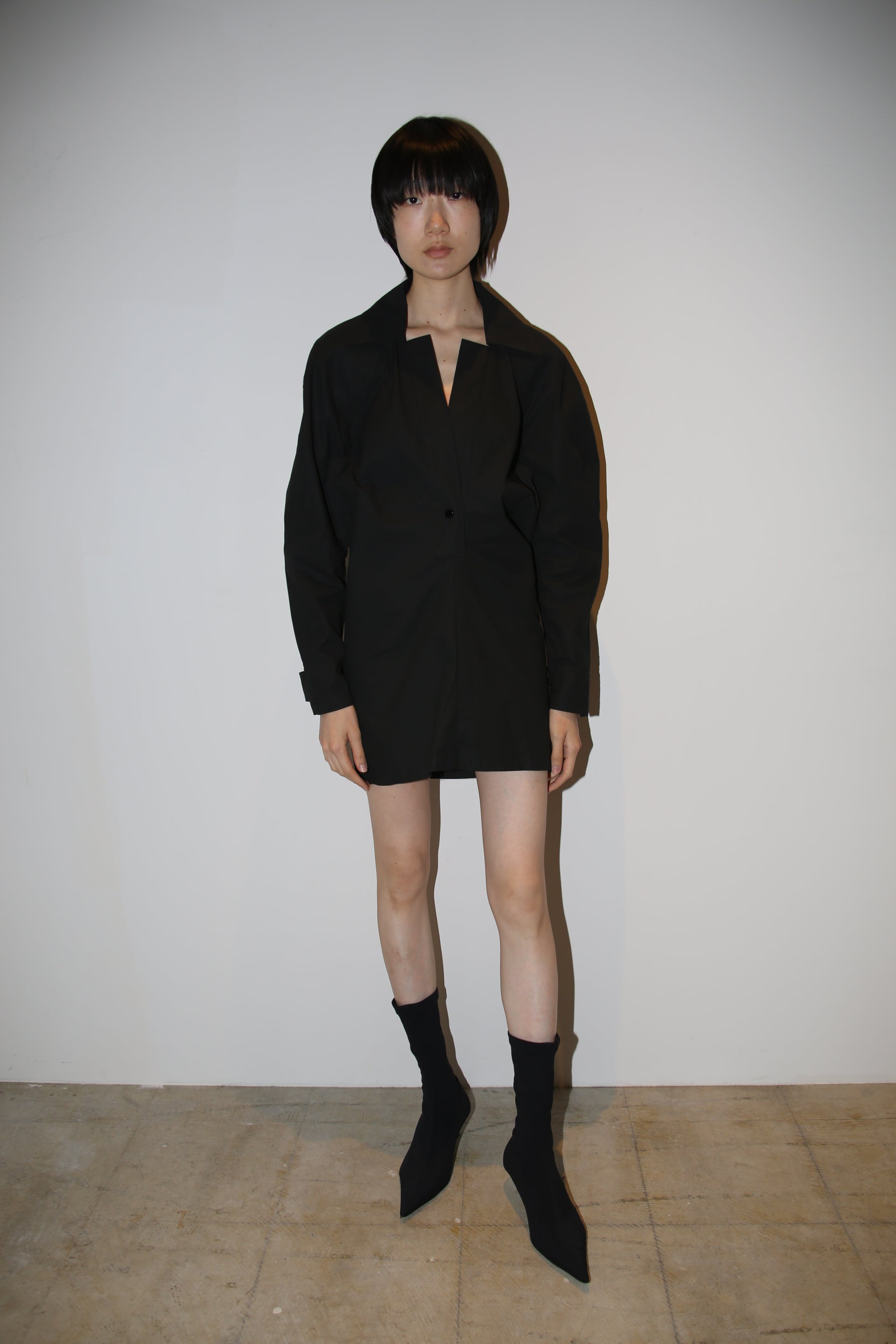 2020 BOTTEGA VENETA / 3D CUTTING SHIRT DRESS WITH BACK OPEN : SHORT LENGTH