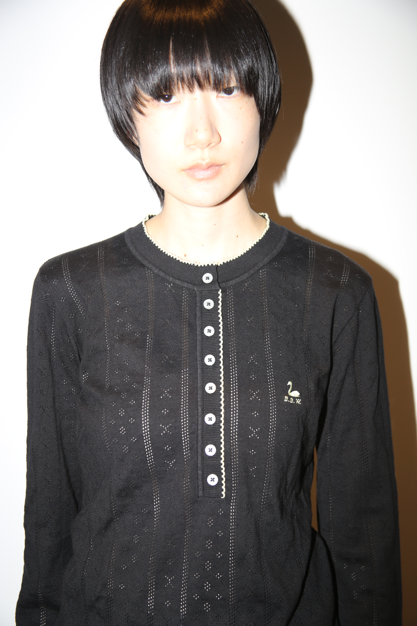 B.B. WALLACE / PIPER T-SHIRT IN BLACK