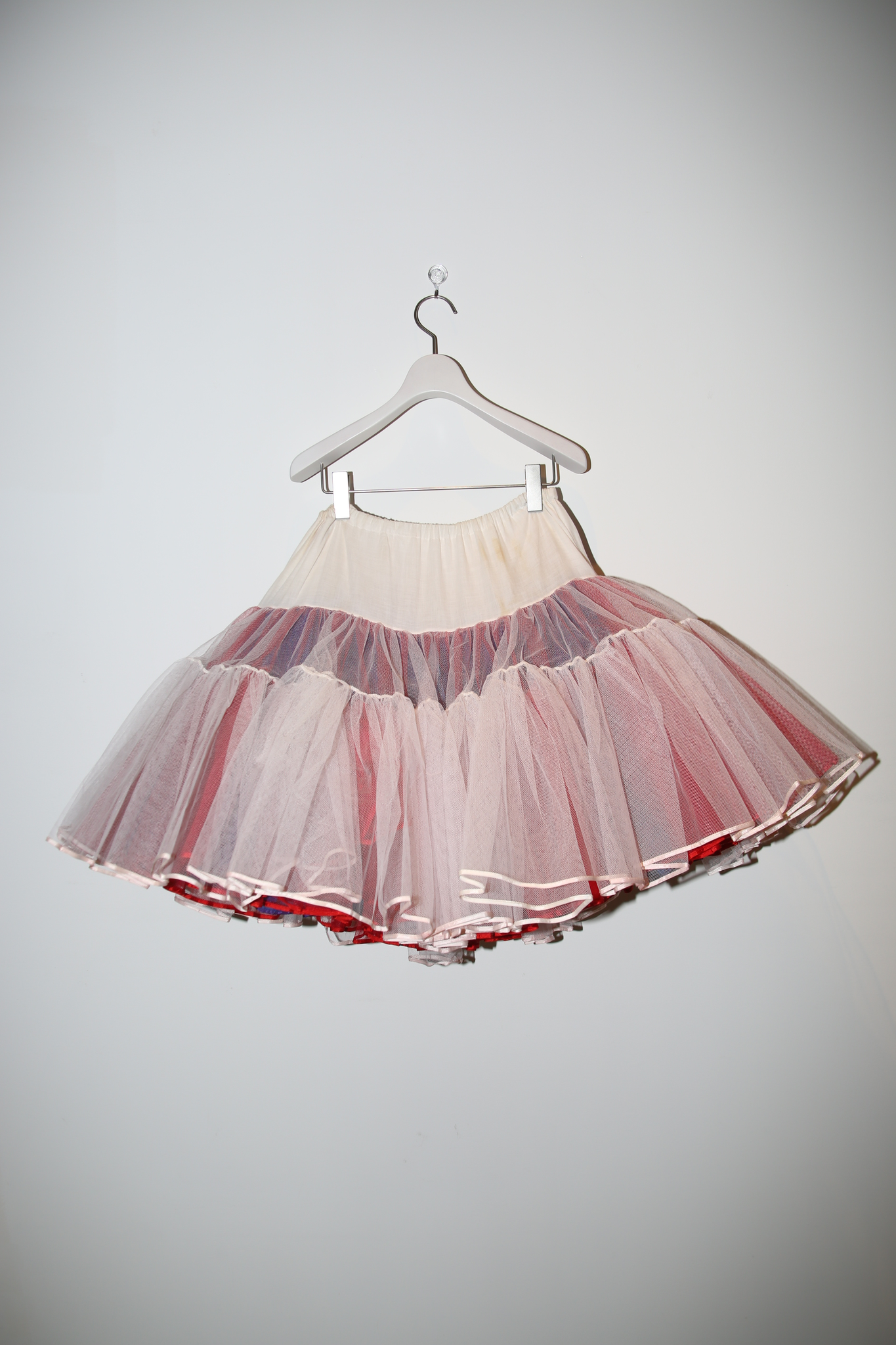 1950 VINTAGE / 3LAYER TULE PANIE SKIRT IN TRICO