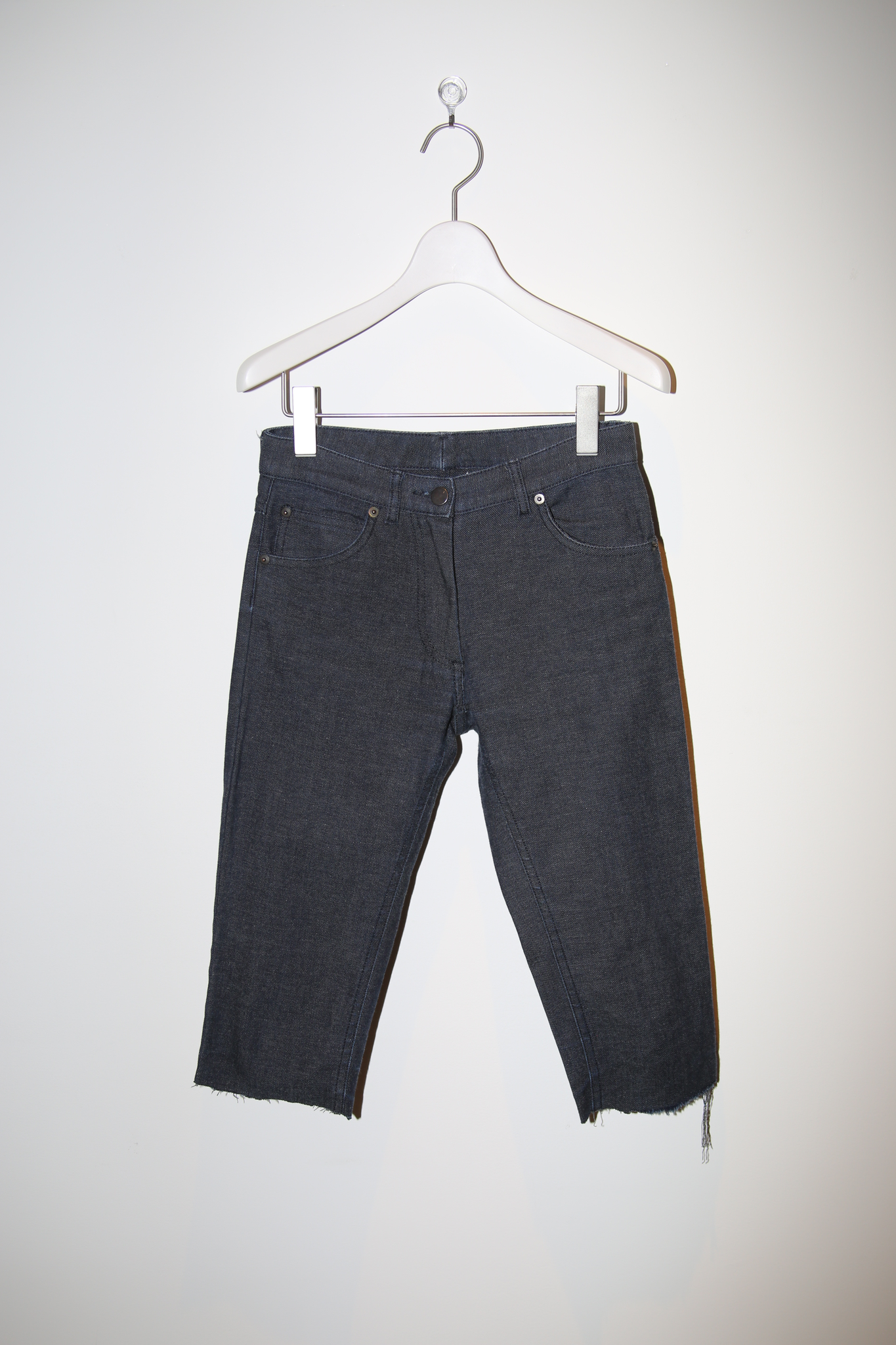 2009 MAISON MARTIN MARGIELA / CUT OFF SABRINA DENIM IN DARK NAVY