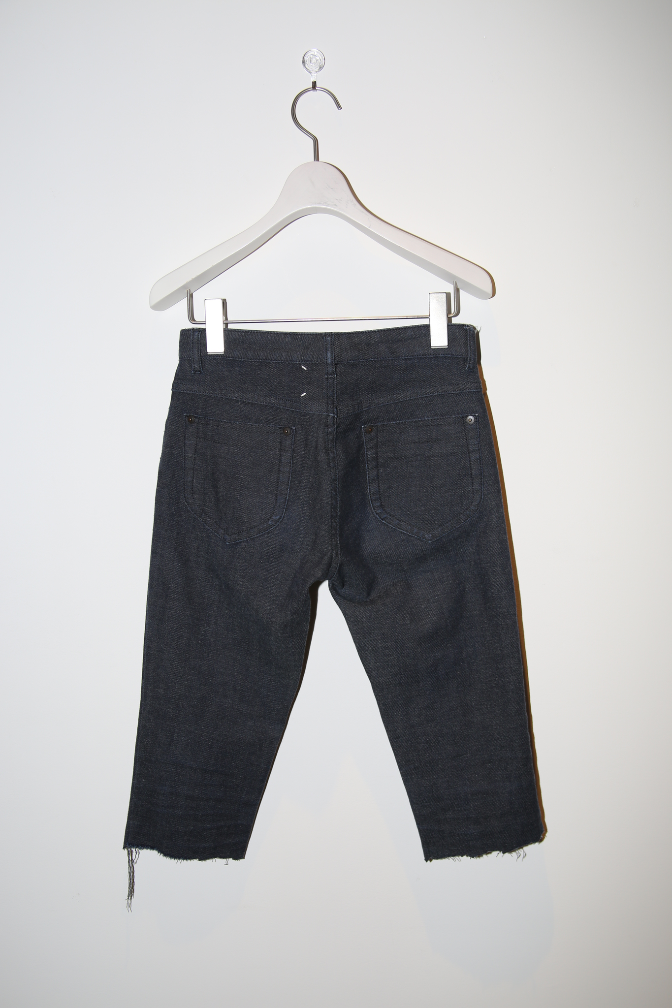 2009 MAISON MARTIN MARGIELA / CUT OFF SABRINA DENIM IN DARK NAVY