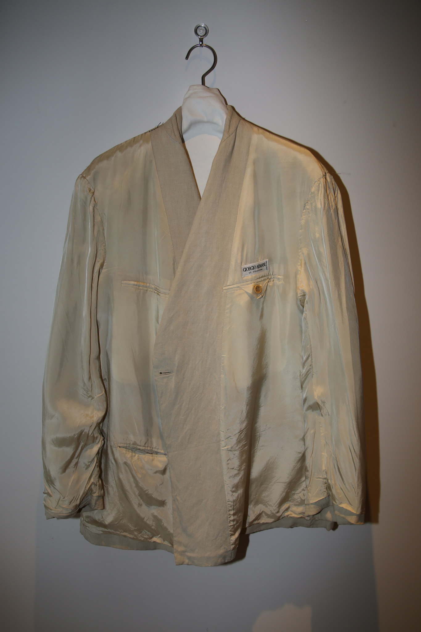 1990 GIORGIO ARMANI / DOUBLE BREAST LINEN TAILORED JACKET IN ECRU