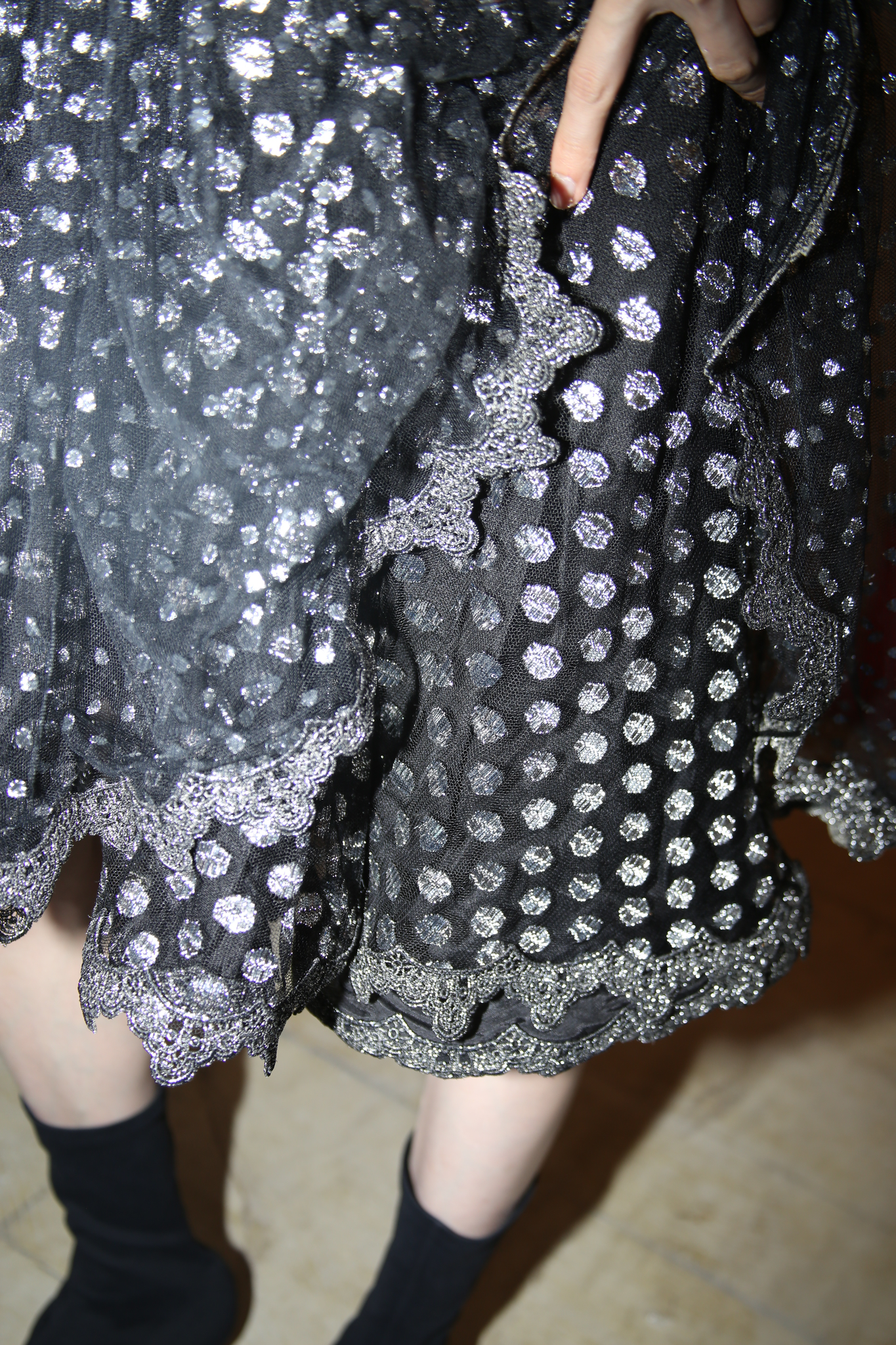 1980 VINTAGE / METALLIC HARD TULE BABY DOLL DRESS