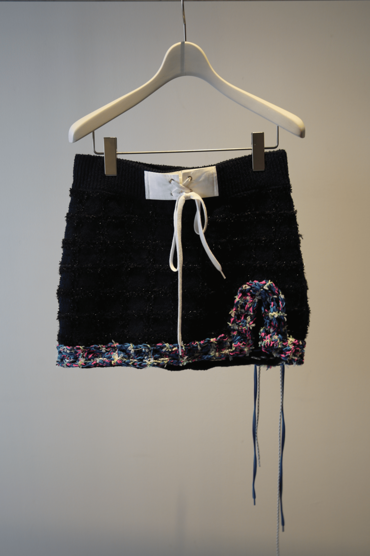 JULIE KEGELS / KNITTED TWEED SKIRT IN NAVY