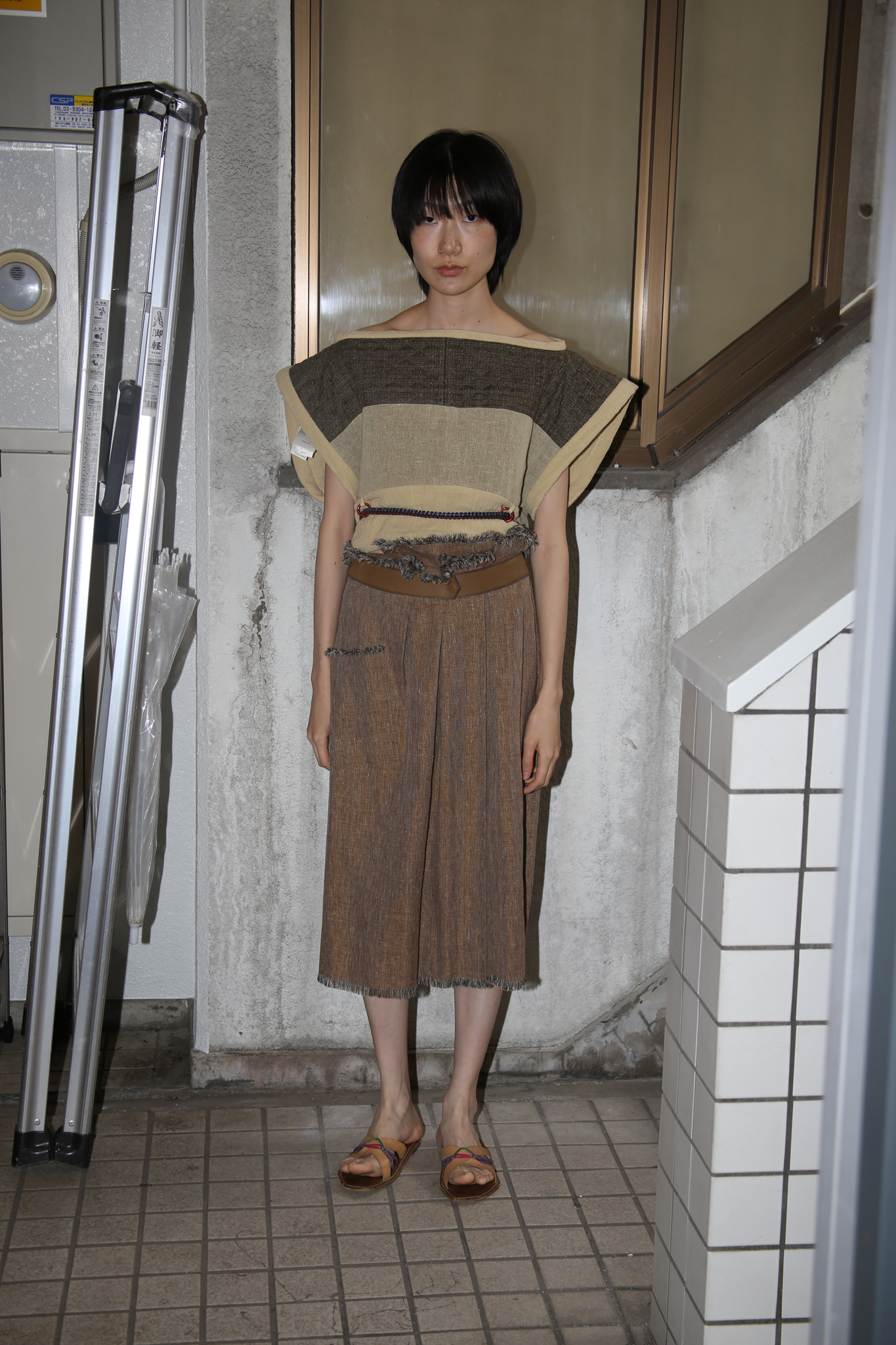 2004-2011 HERMES / FRINGE WAIST LINEN SKIRT WITH LEATHER BAND