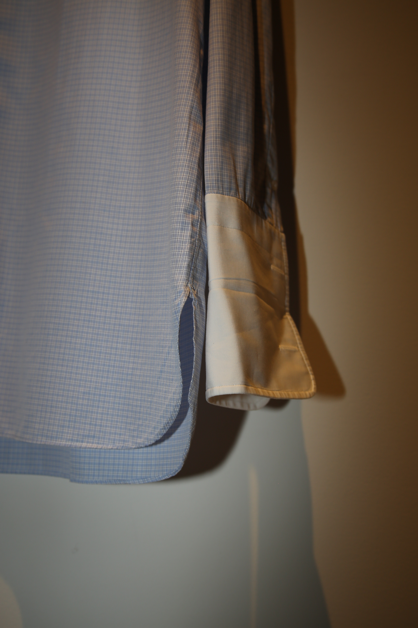 2002 CHARVET / COTTON CLERIC DRESS SHIRT WITH BLUE CLASIC CHECK