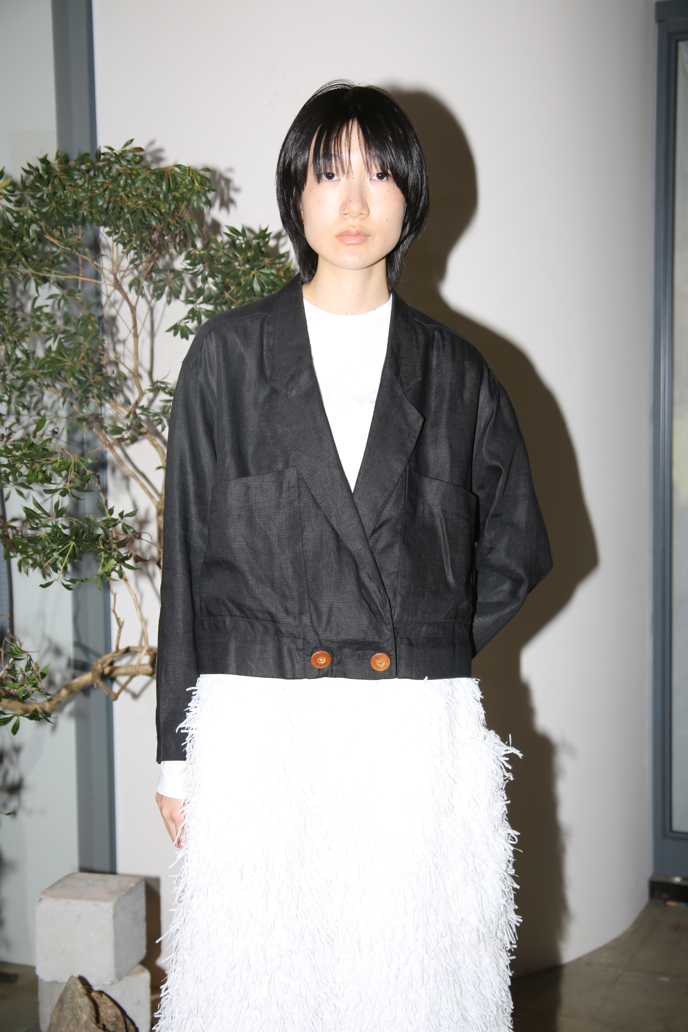 1990 VINTAGE / DOUBLE BREAST LINEN SHORT JACKET IN BLACK