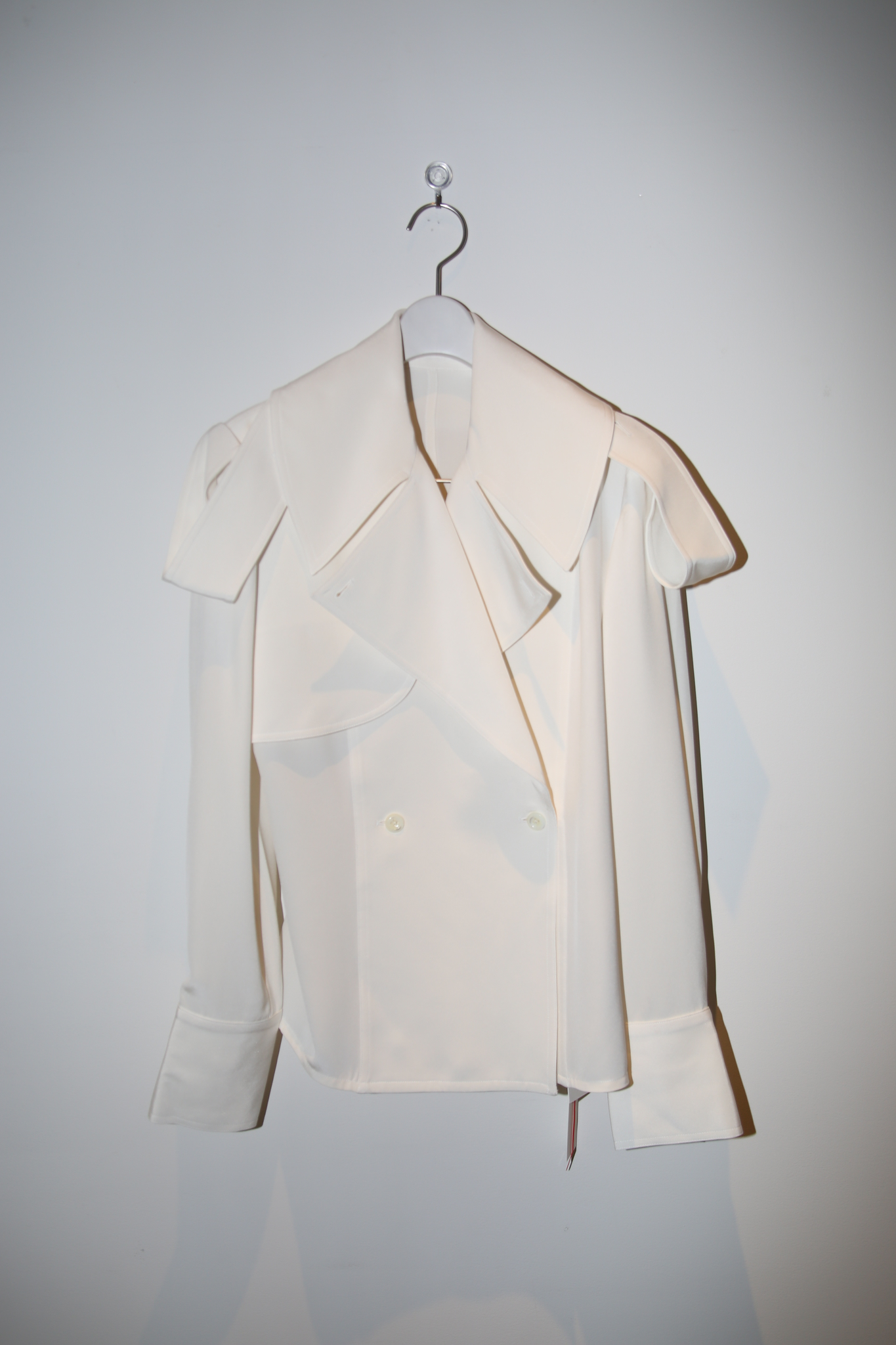 2021 PETER DO / SILK CREPE SHORT TRENCH JACKET IN ECRU : DEADSTOCK