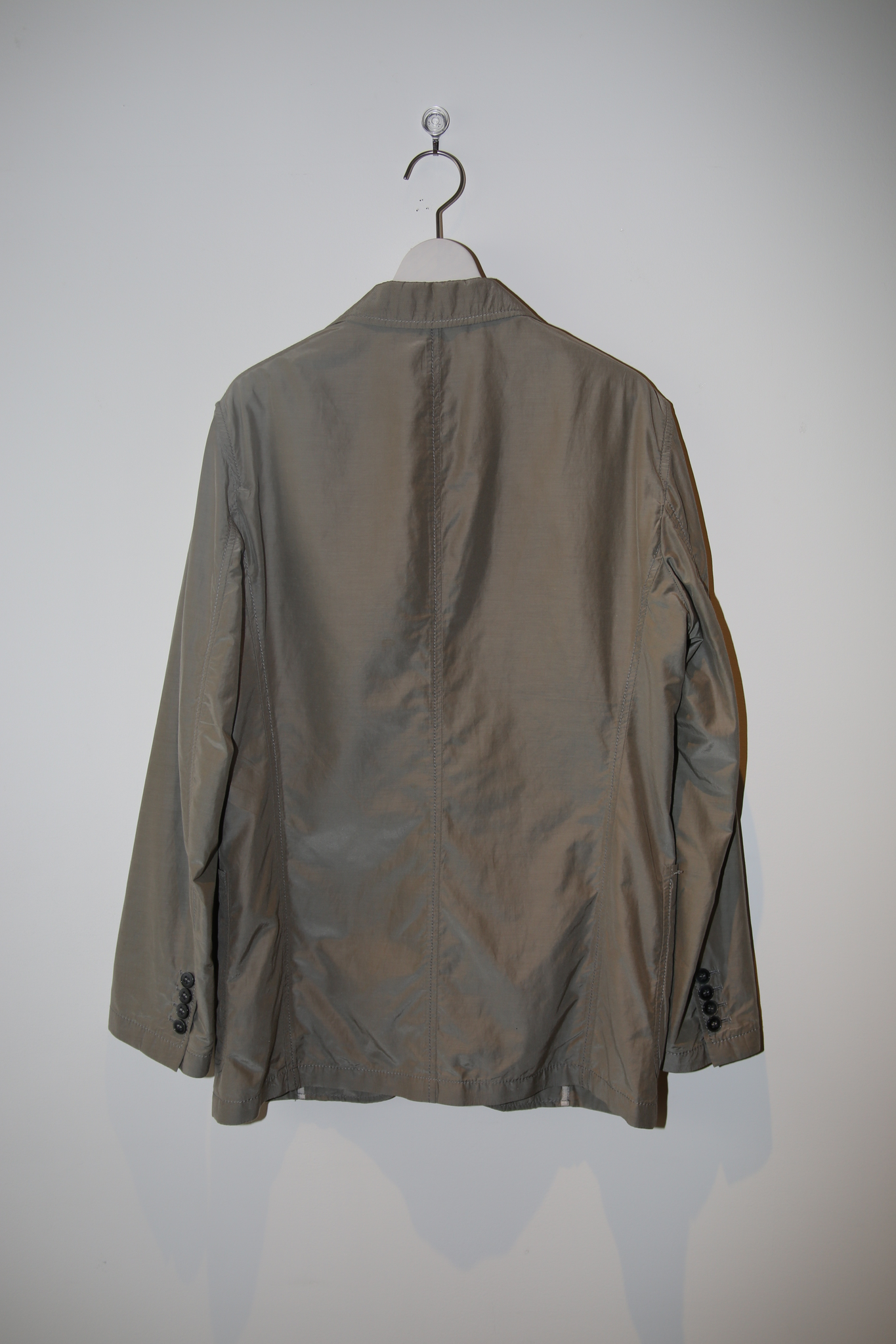 2000 ARMANI COLEZZIONI / VERY LIGHT SUMMER TAILORED SUITS IN SILK COTTON