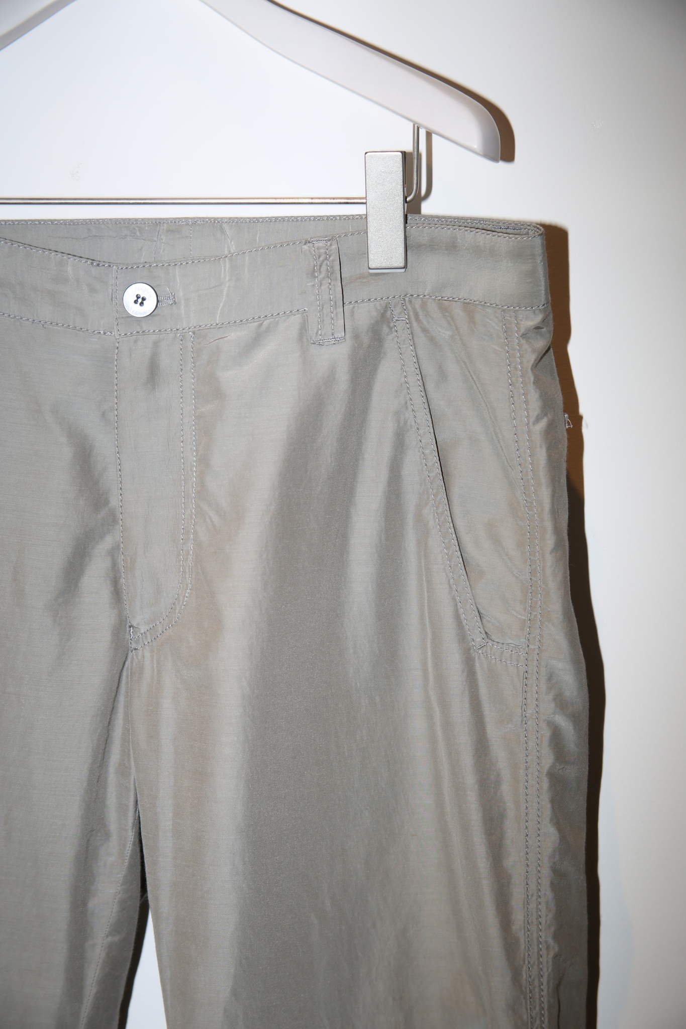 2000 ARMANI COLEZZIONI / VERY LIGHT SUMMER TAILORED SUITS IN SILK COTTON
