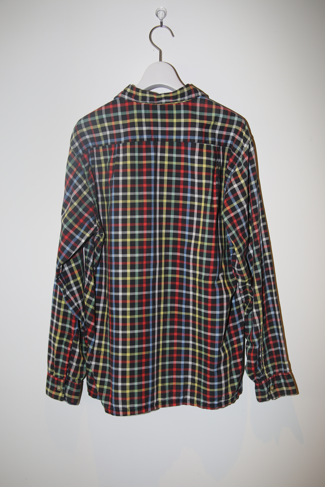 1960 MANHATTAN / COTTON RAINBOW PLAID OPEN COLLAR SHIRT IN BLACK