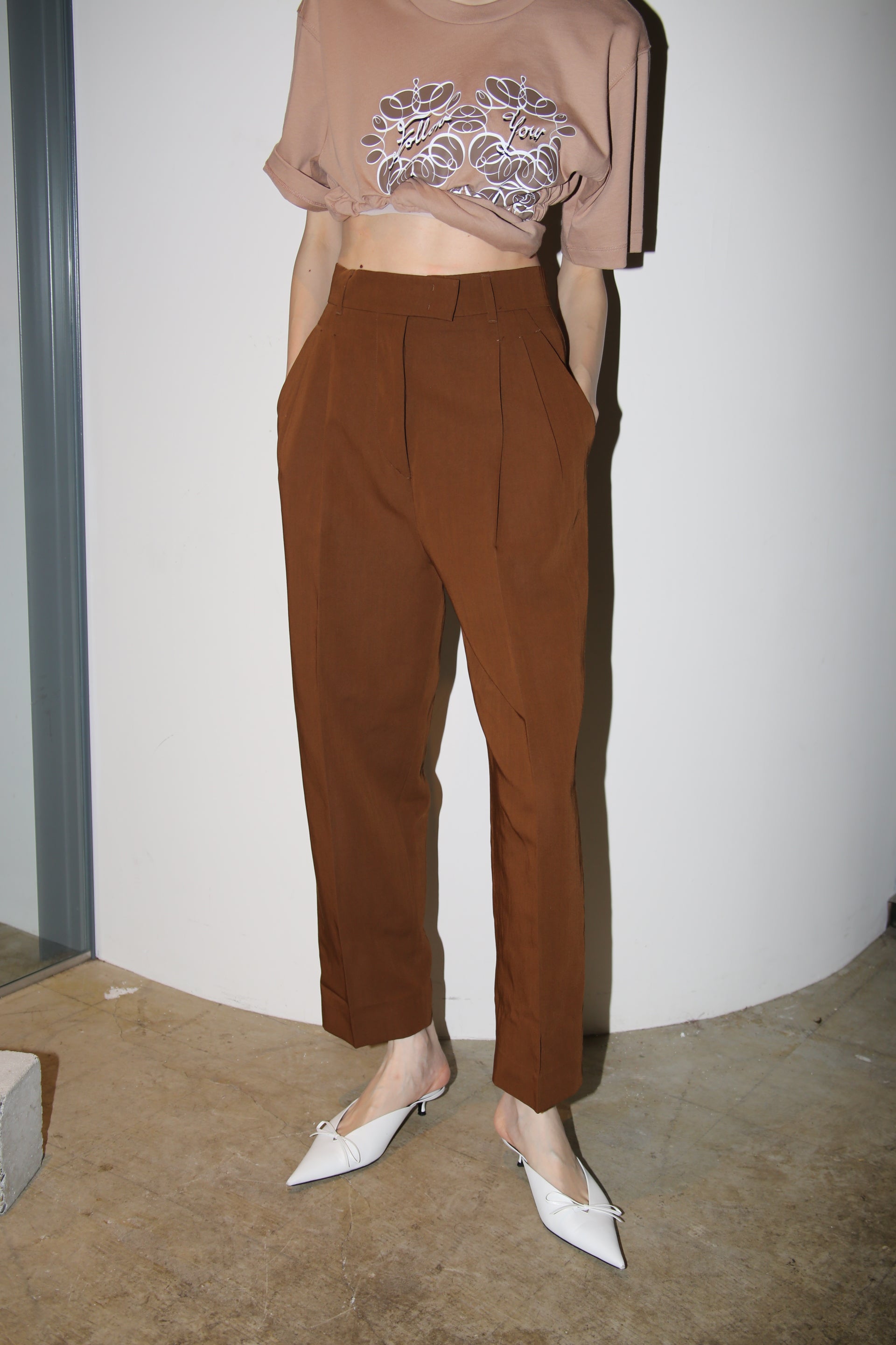 2000 LORO PIANA / WOOL BASIC TROUSER IN BROWN