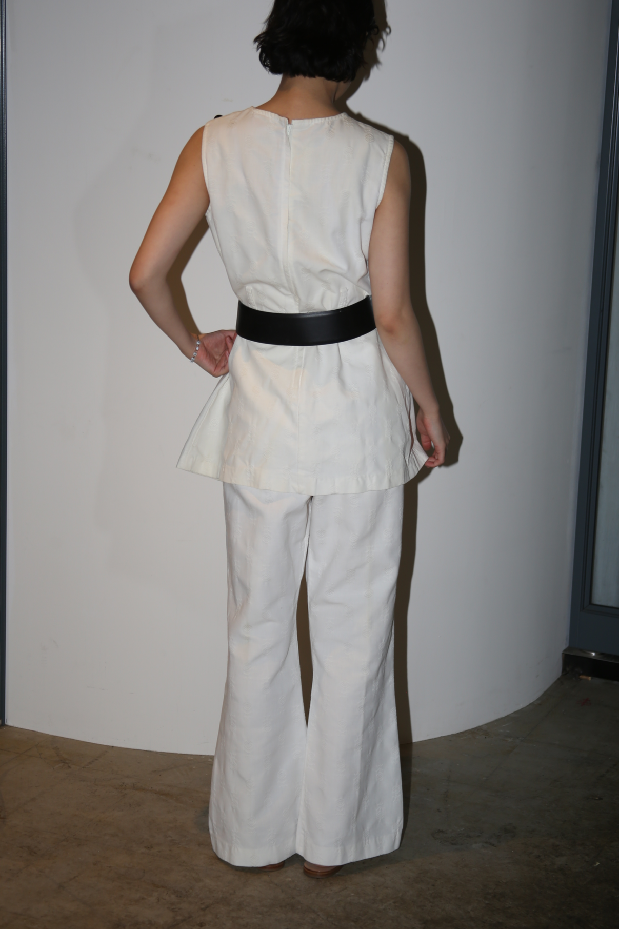 1960 VINTAGE / SLEEVELESS JACQUARD SUIT IN COTTON