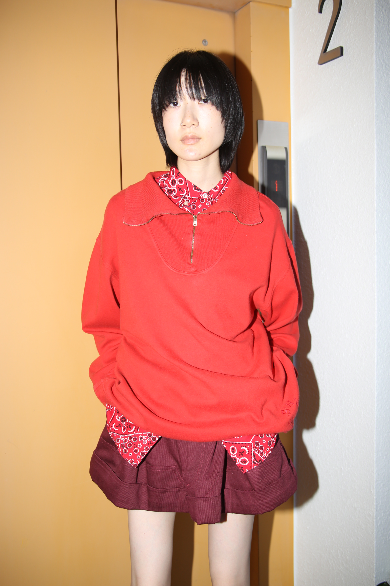 1990 HERMES / HALF ZIP DRIVERS SWEAT SHIRT IN RED