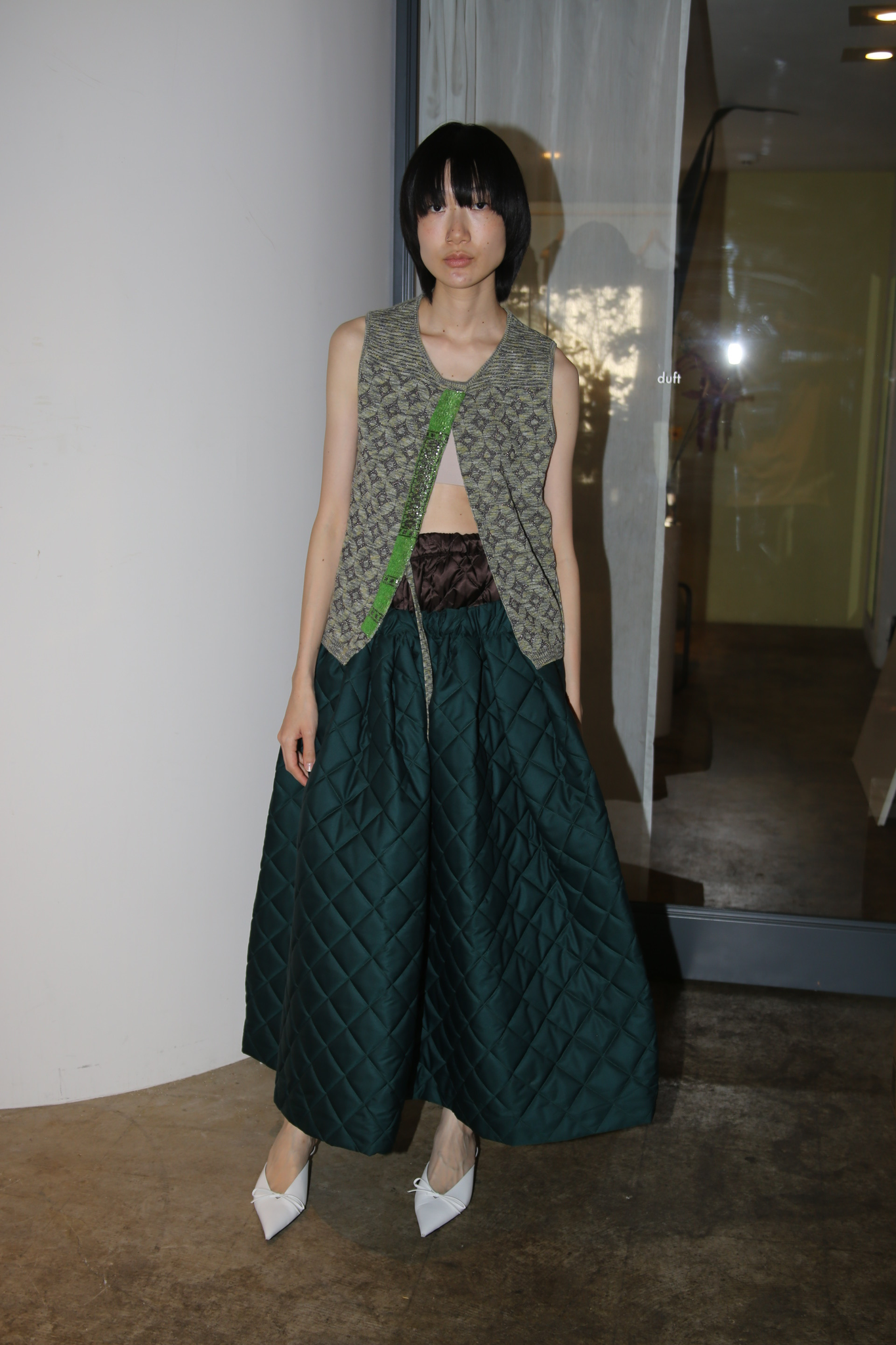 2000 DRIES VAN NOTEN / GLITTER WOOL JACQUARD PULLOVER KNIT VEST WITH BIJOU EMBROIDERY