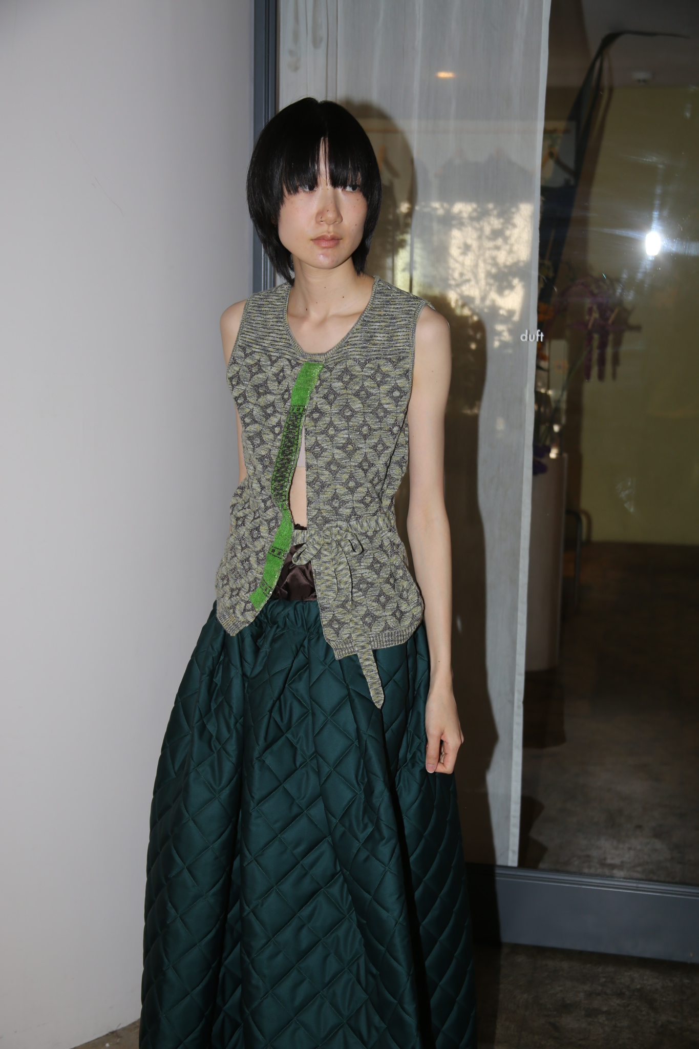 2000 DRIES VAN NOTEN / GLITTER WOOL JACQUARD PULLOVER KNIT VEST WITH BIJOU EMBROIDERY